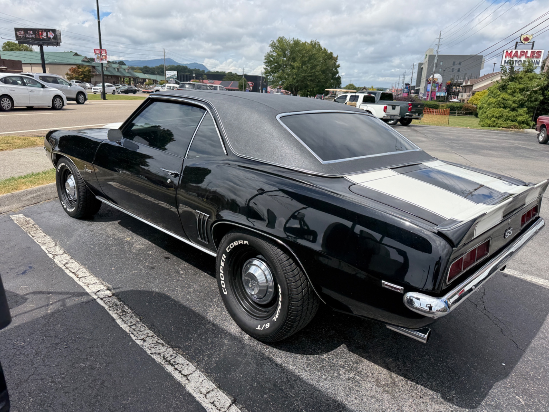 1969 Chevrolet Camaro 14