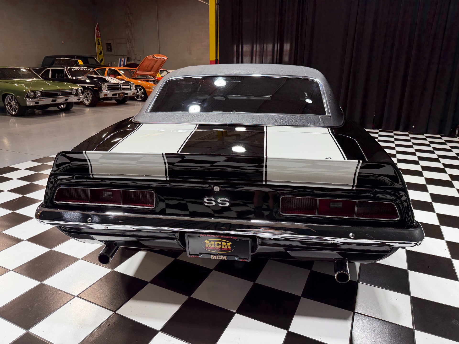 1969 Chevrolet Camaro 26