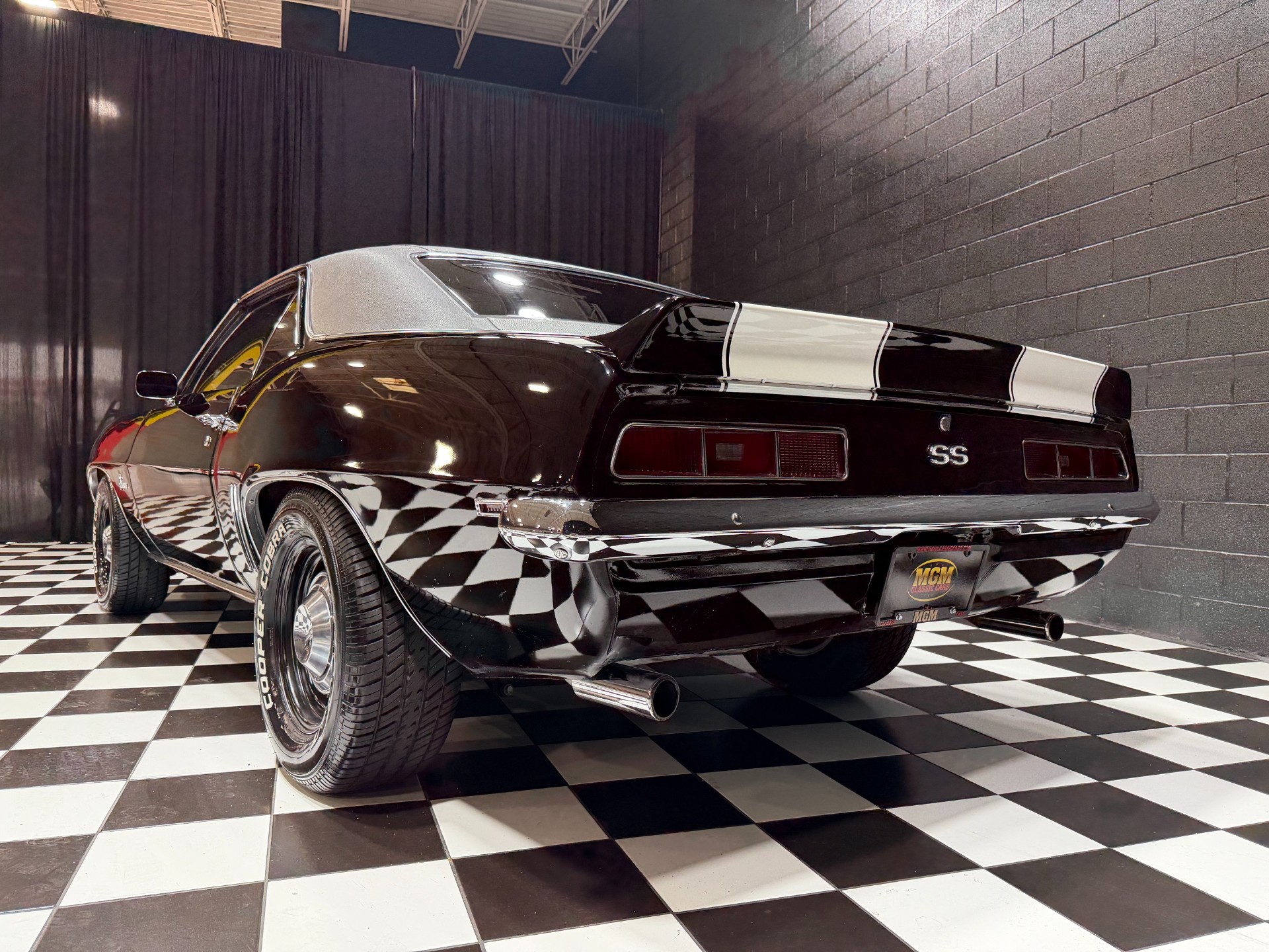 1969 Chevrolet Camaro 28