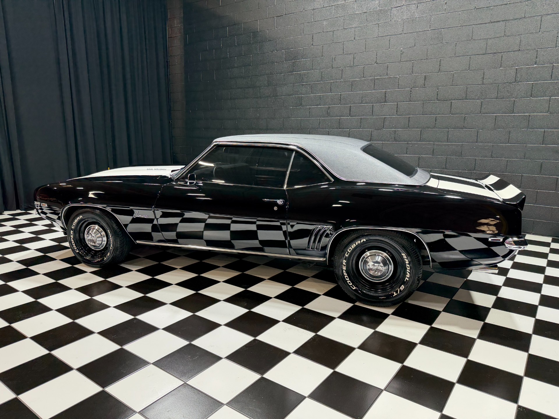 1969 Chevrolet Camaro 33