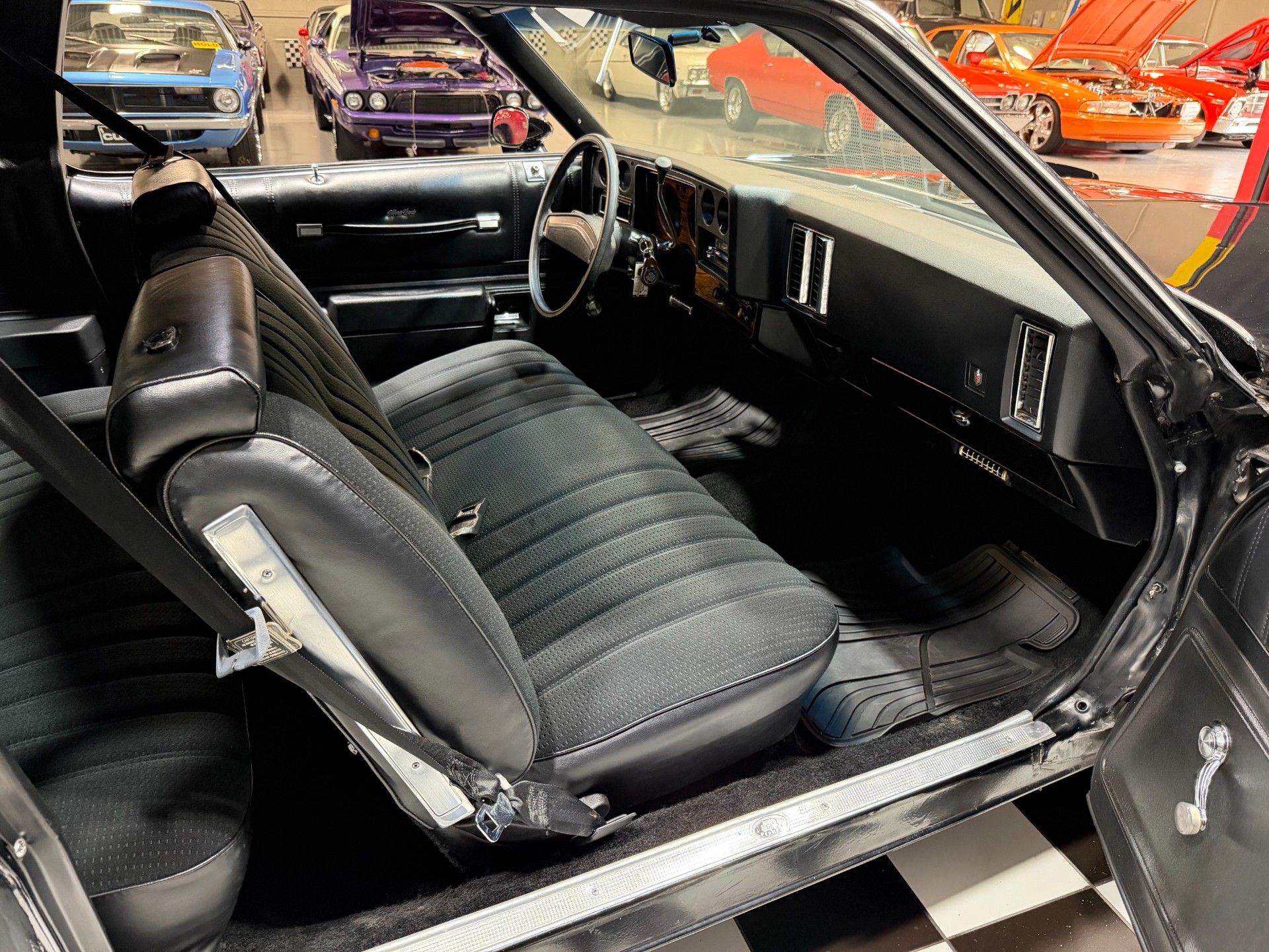 1977 Chevrolet Monte Carlo 41