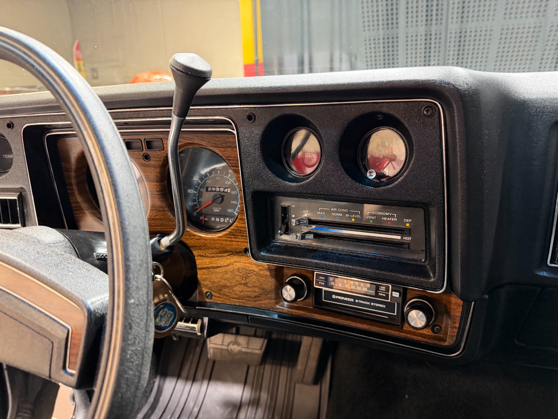 1977 Chevrolet Monte Carlo 56