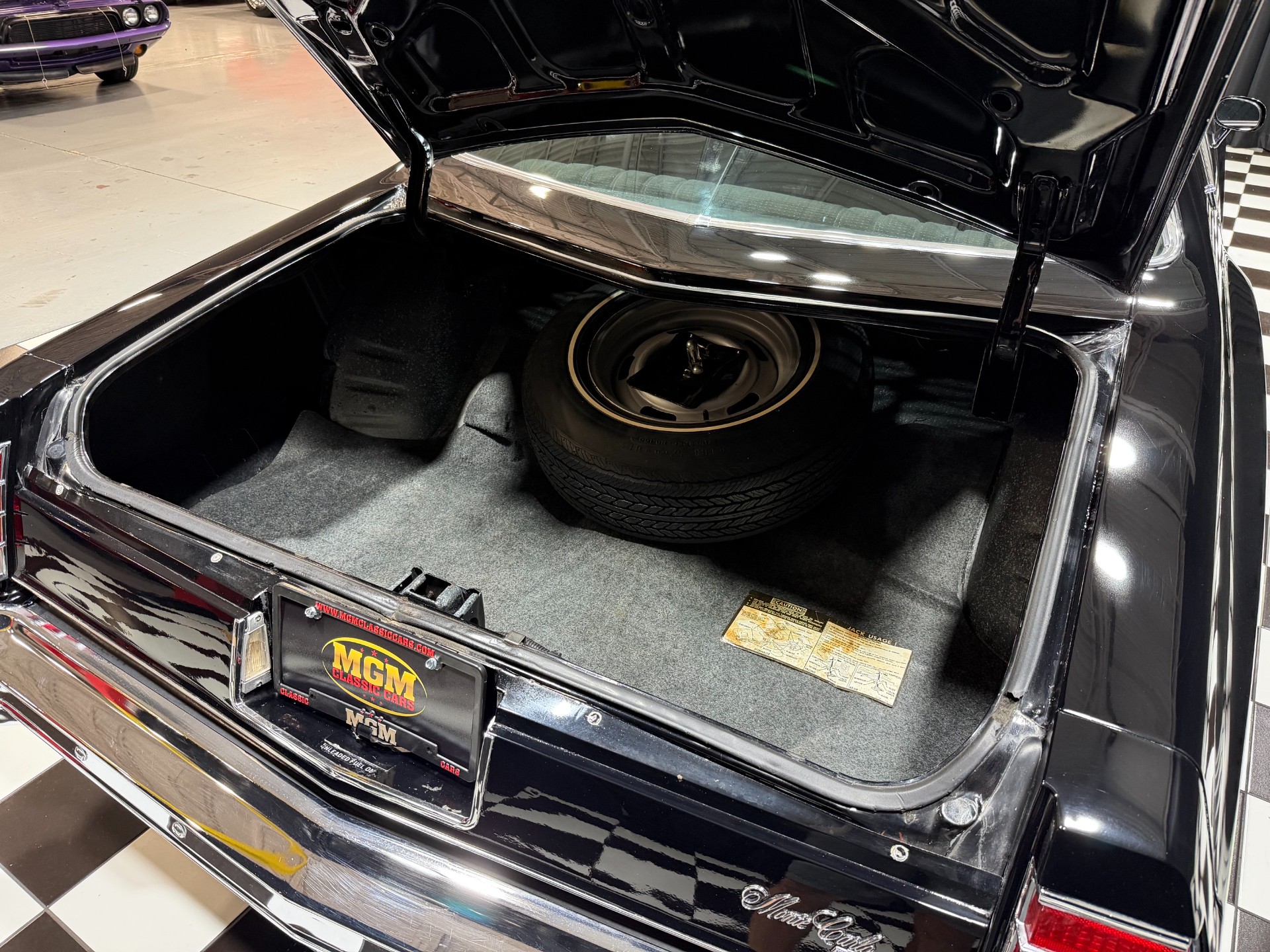 1977 Chevrolet Monte Carlo 5