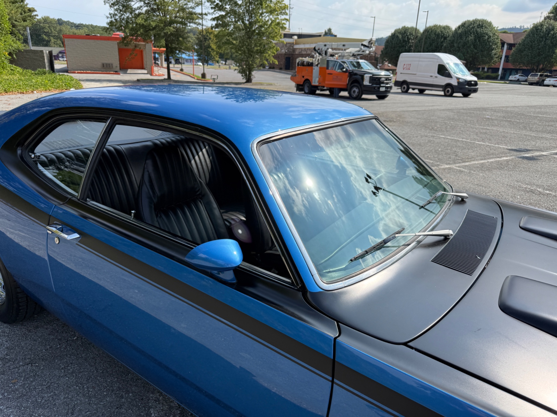 1971 Plymouth Duster 32