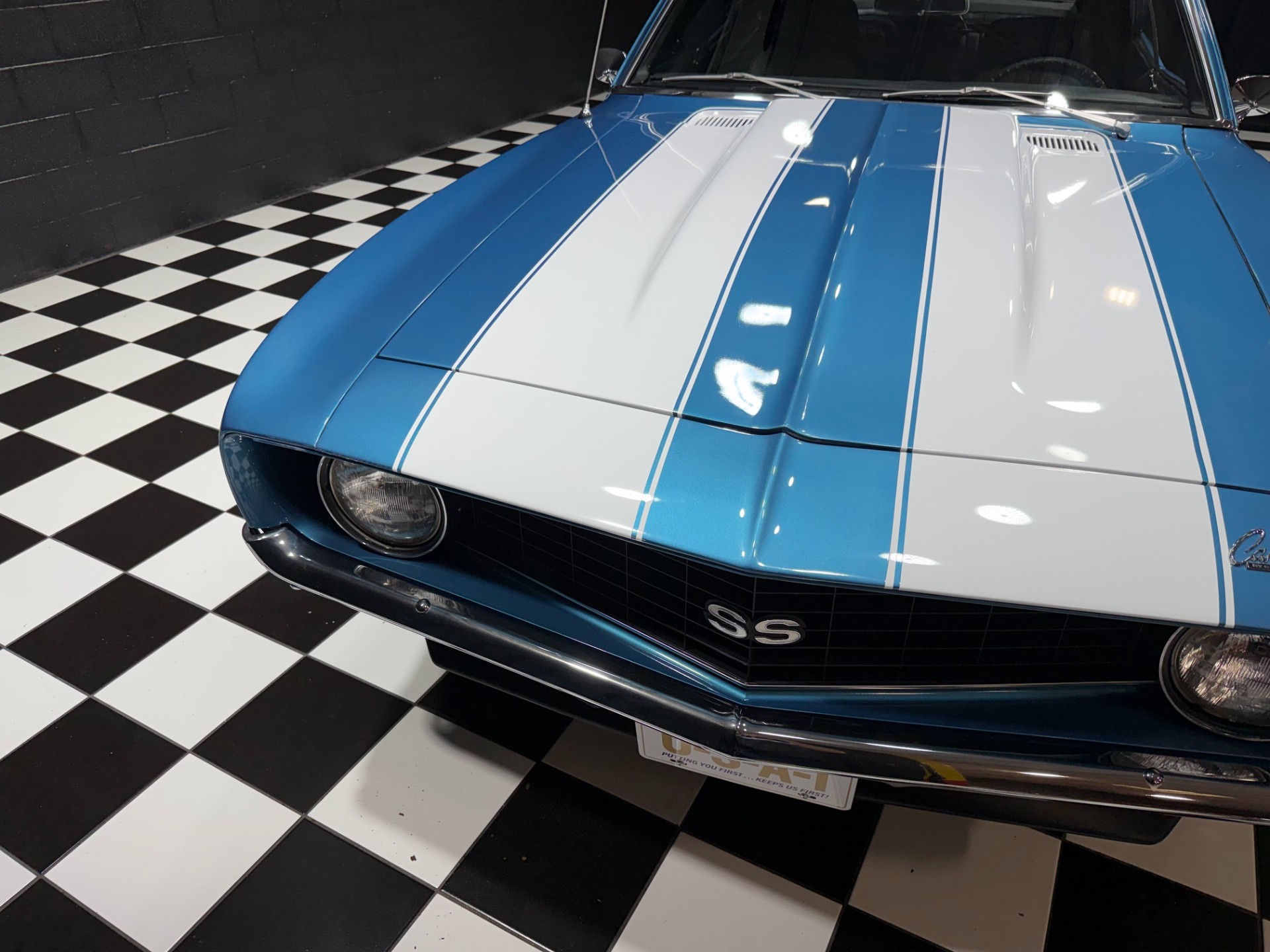 1969 Chevrolet Camaro 13