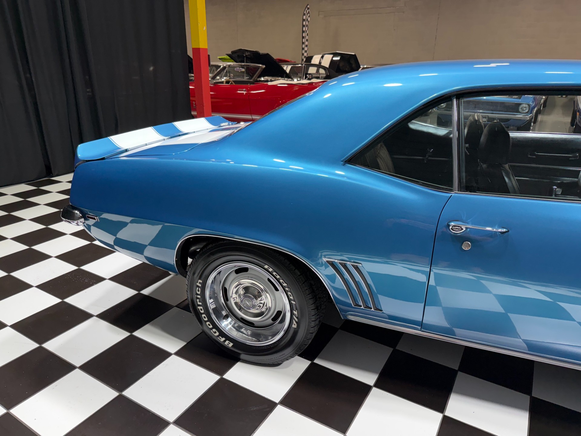1969 Chevrolet Camaro 21