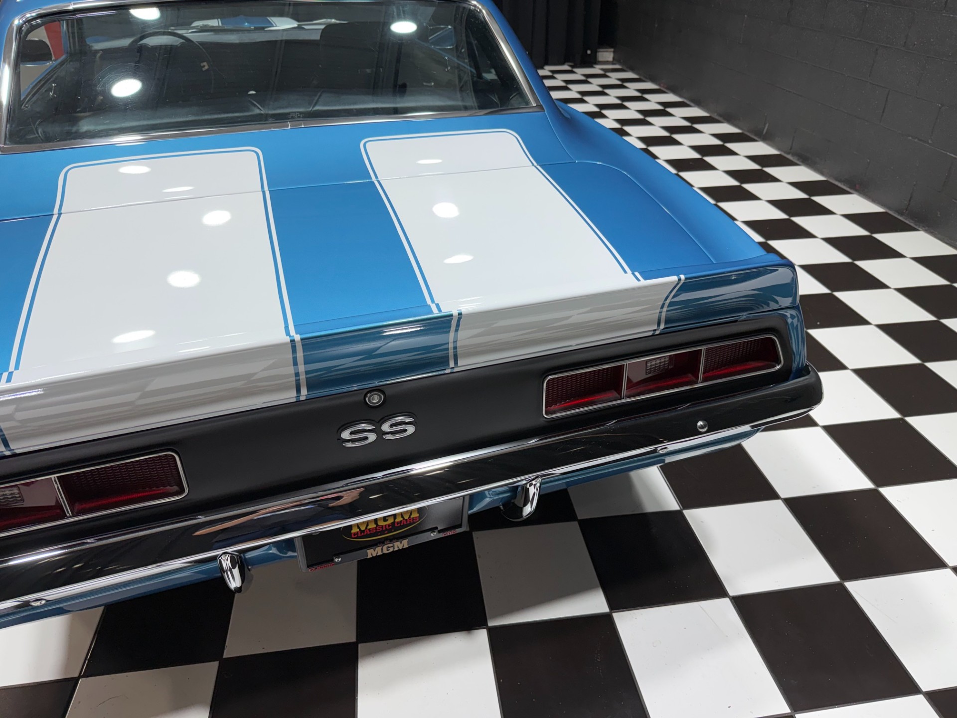 1969 Chevrolet Camaro 23