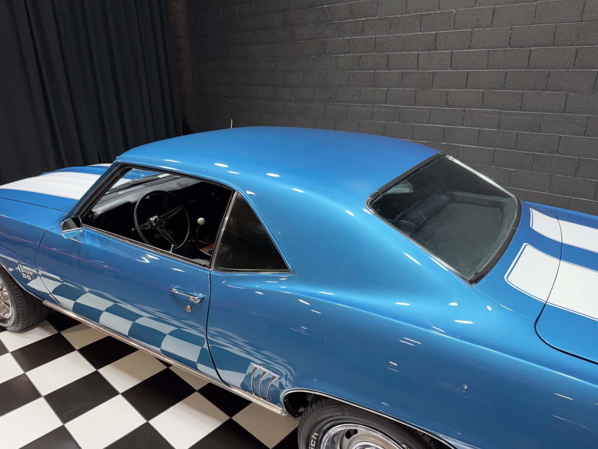 1969 Chevrolet Camaro 30