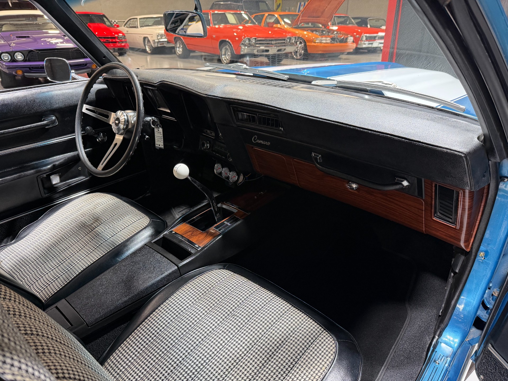 1969 Chevrolet Camaro 41