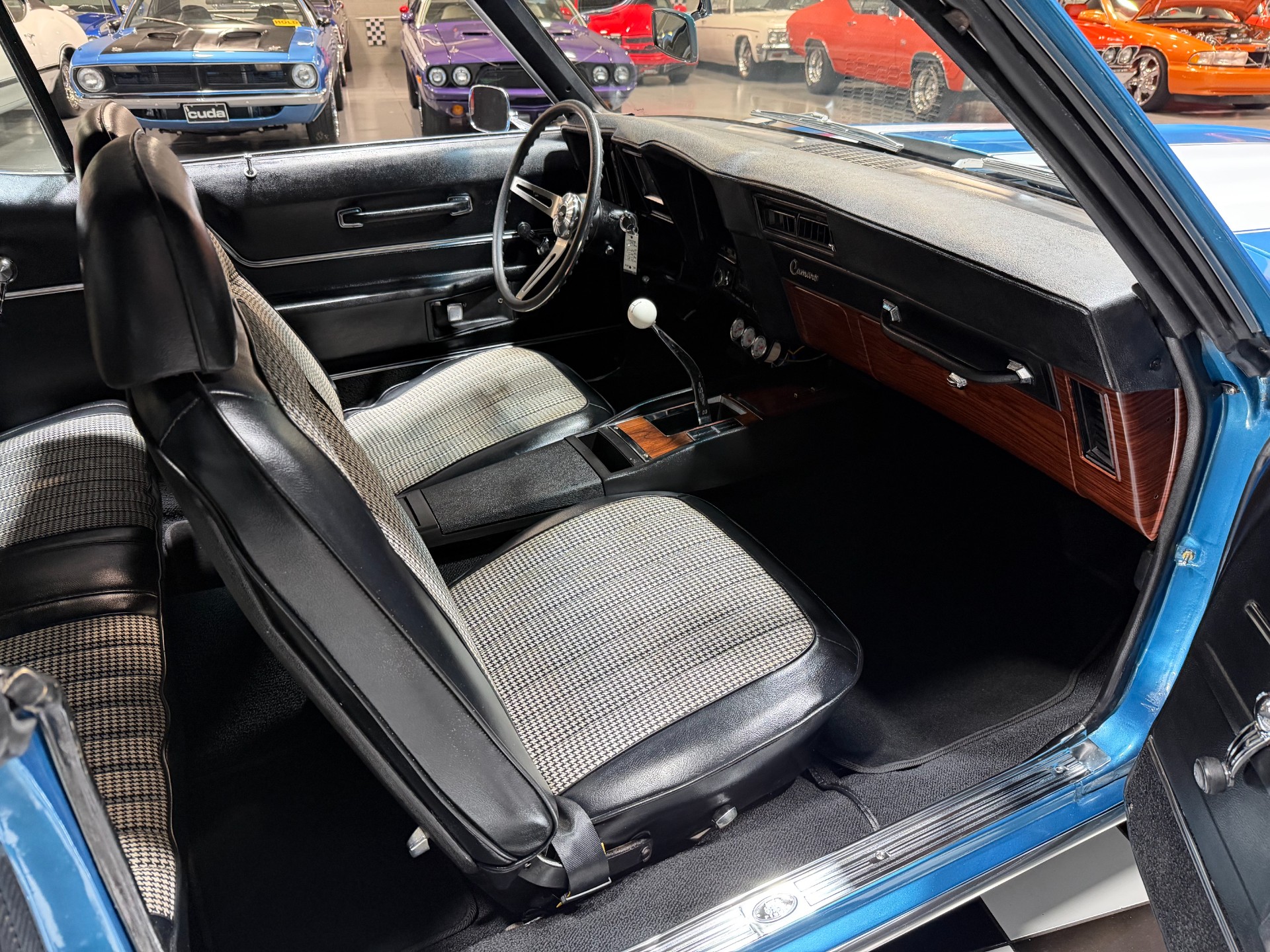1969 Chevrolet Camaro 42