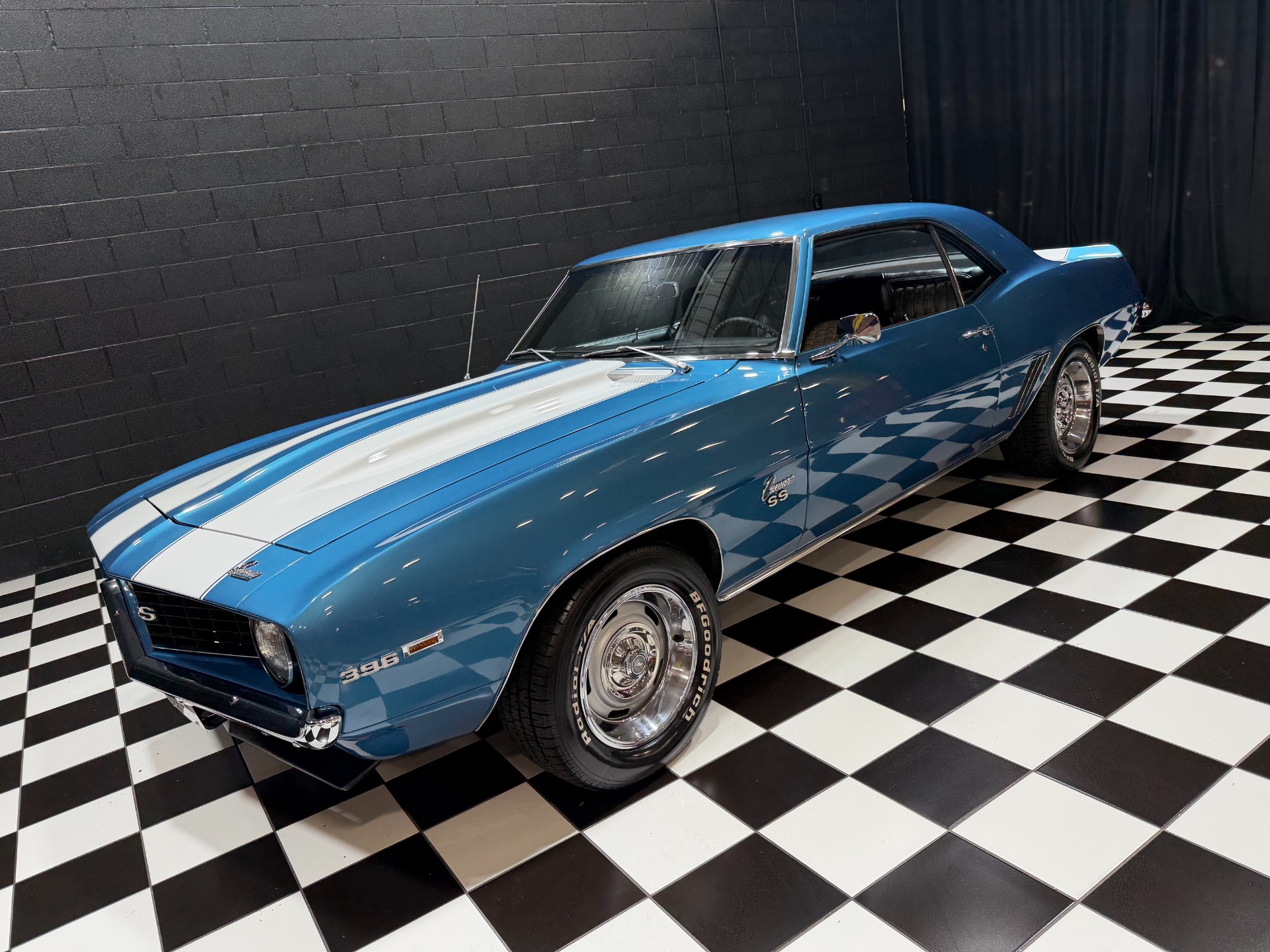 1969 Chevrolet Camaro 8