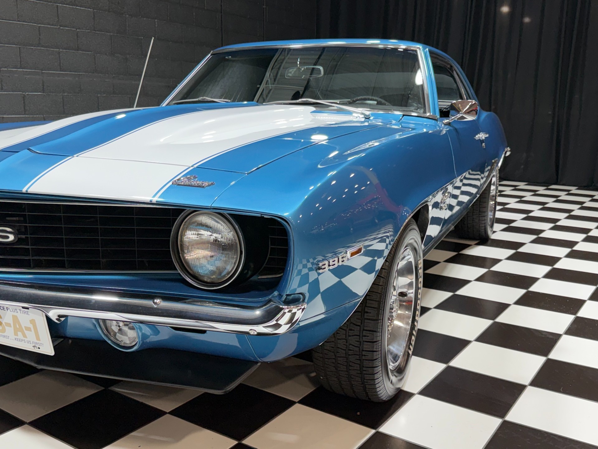 1969 Chevrolet Camaro 10