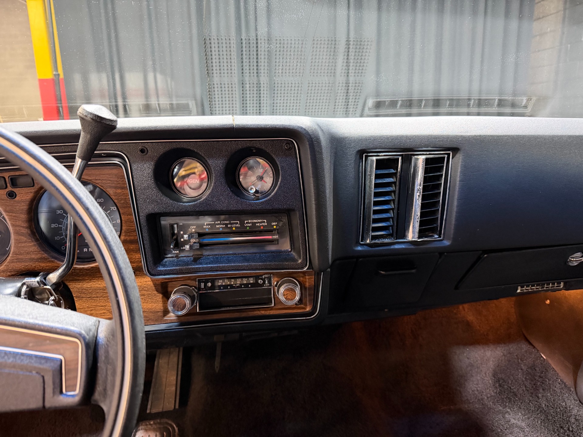 1976 Chevrolet Monte Carlo 50