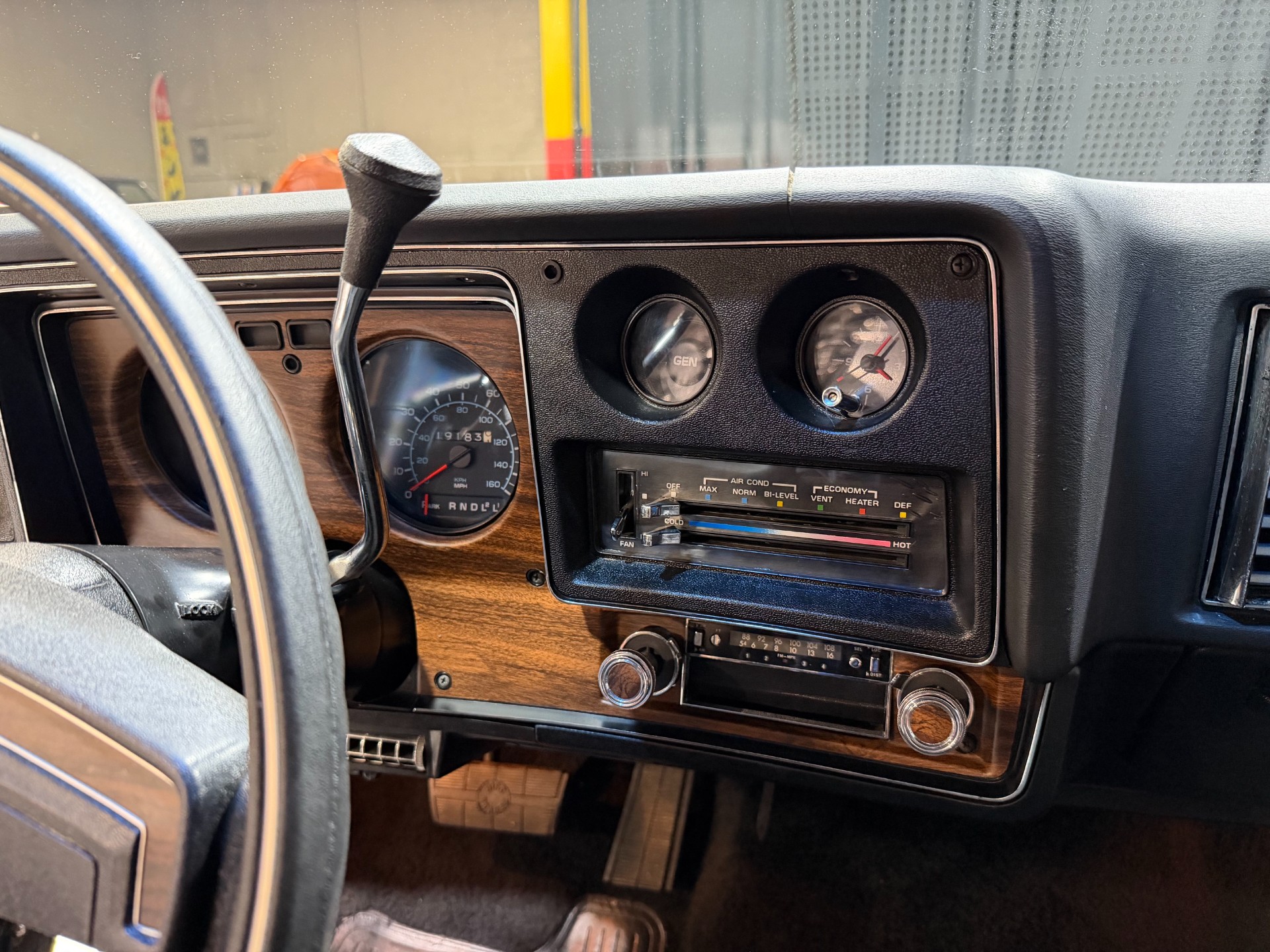 1976 Chevrolet Monte Carlo 52