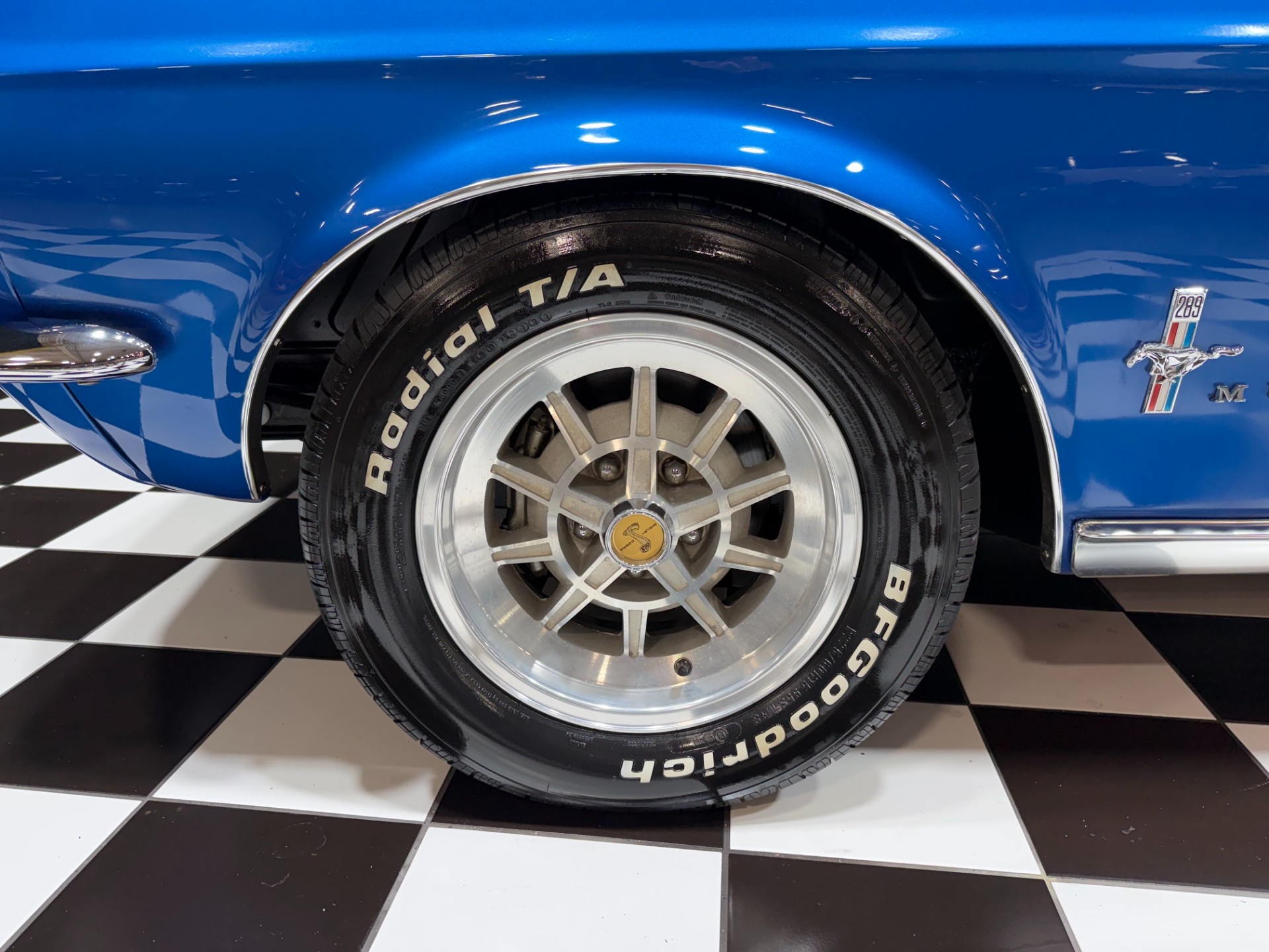 1967 Ford Mustang 32