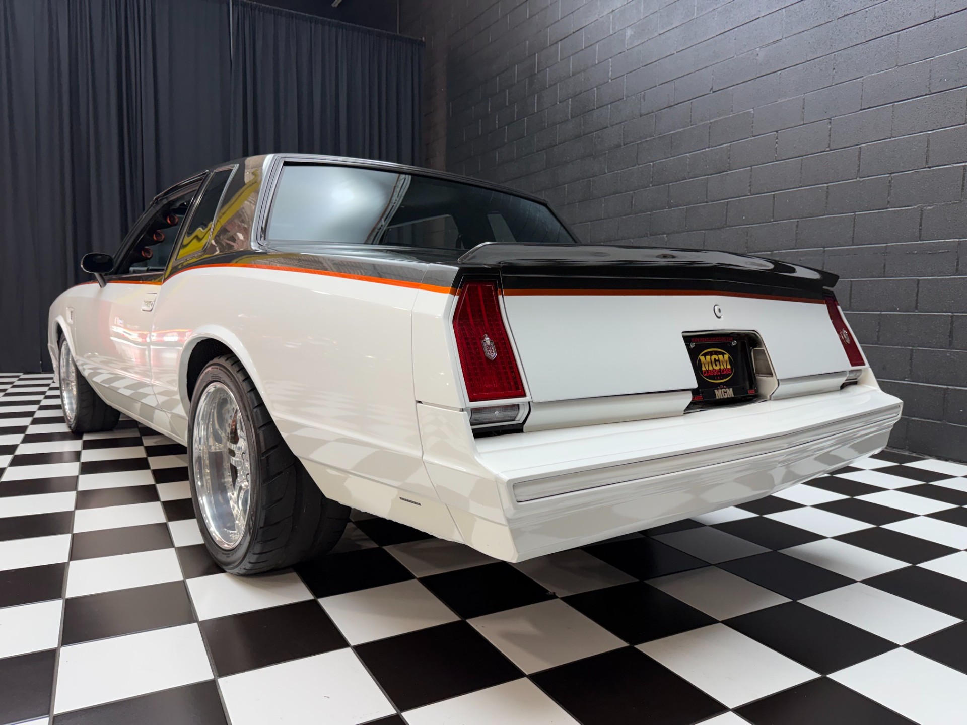 1985 Chevrolet Monte Carlo 24
