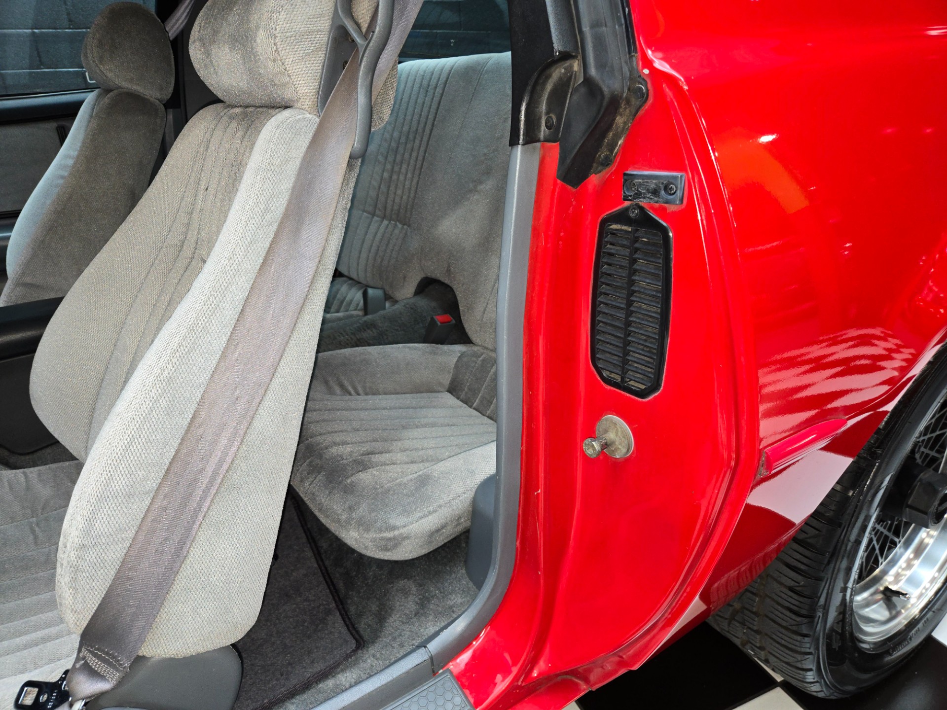1992 Pontiac Firebird 124