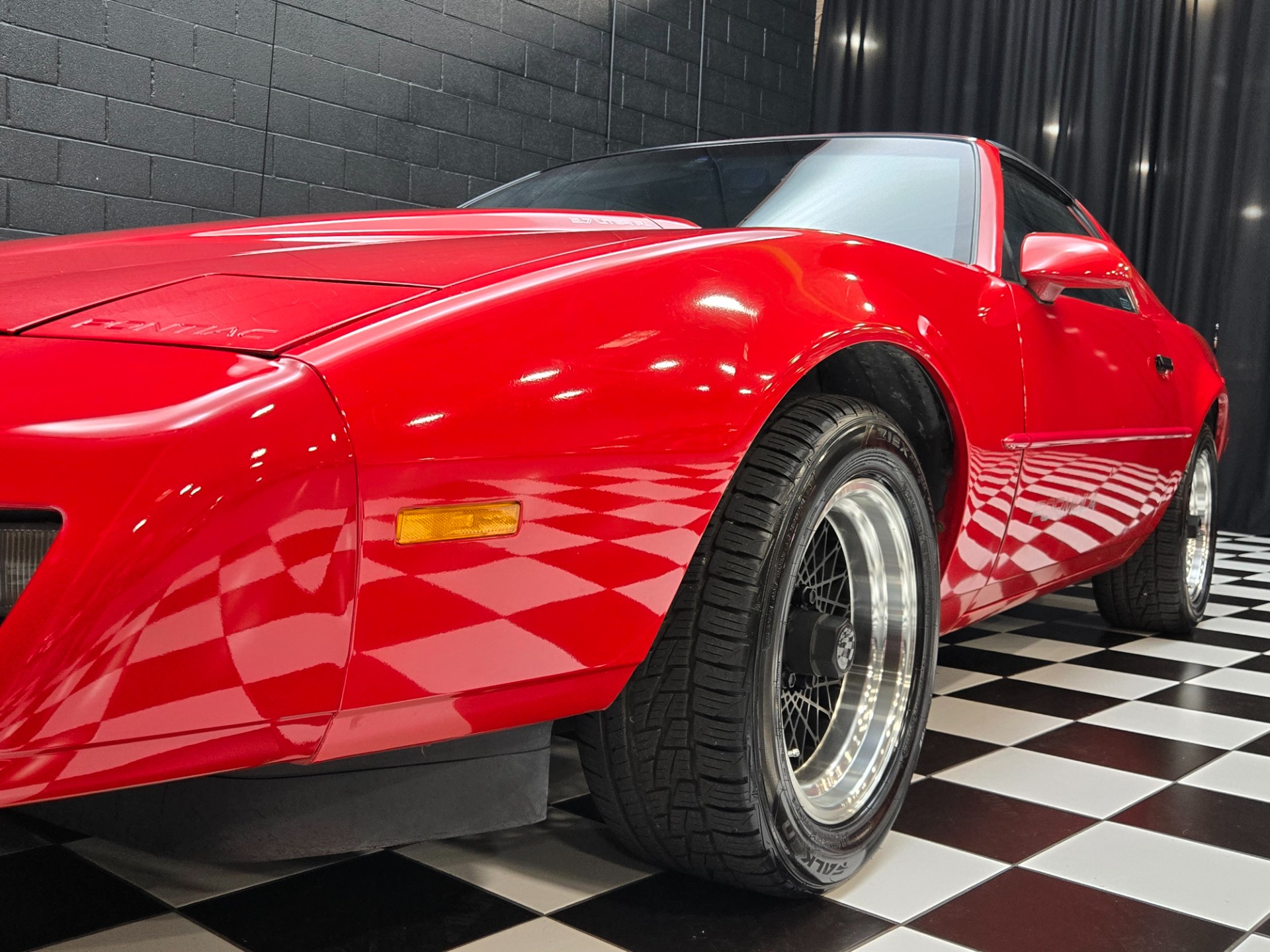 1992 Pontiac Firebird 24