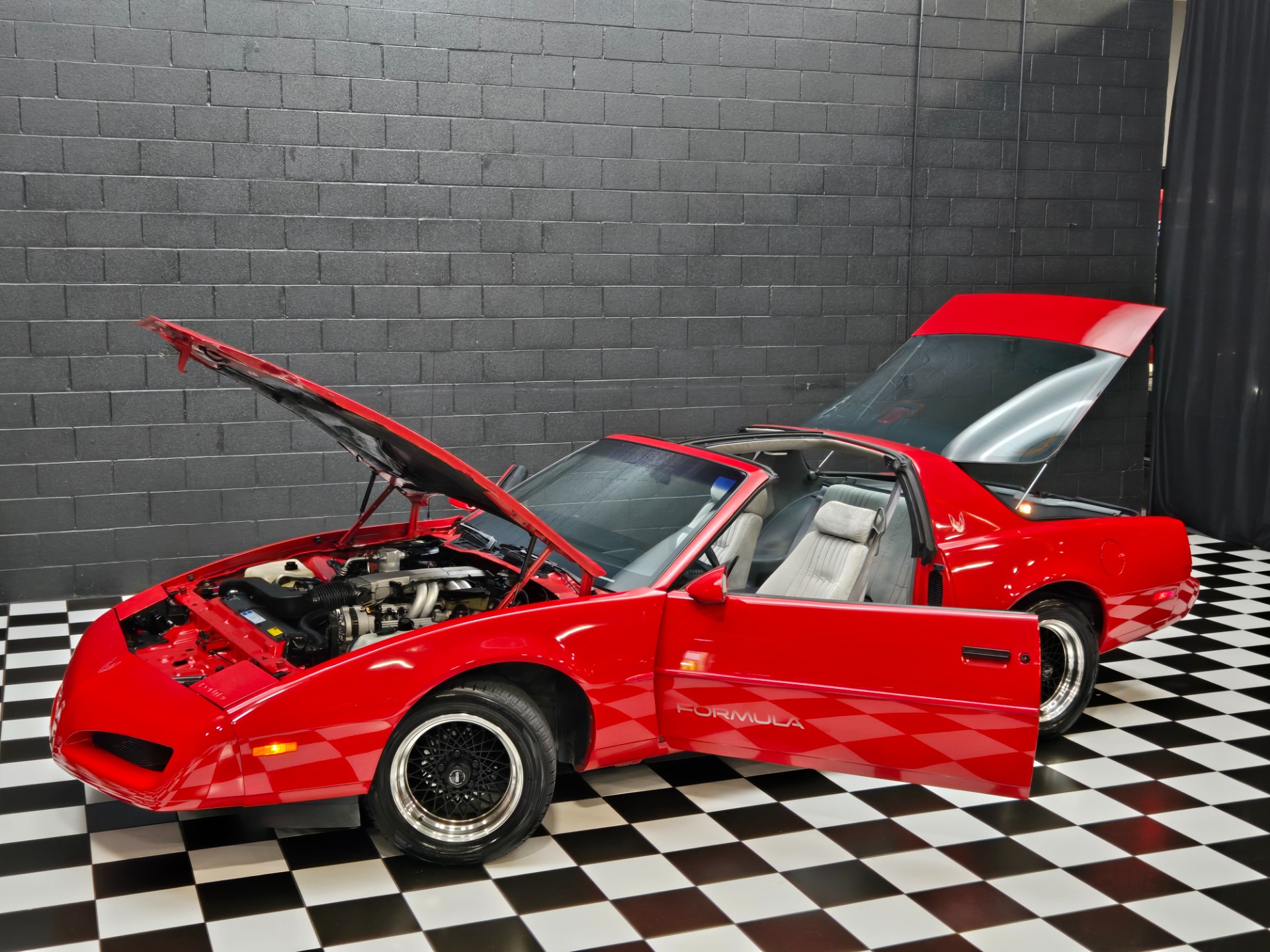 1992 Pontiac Firebird 6