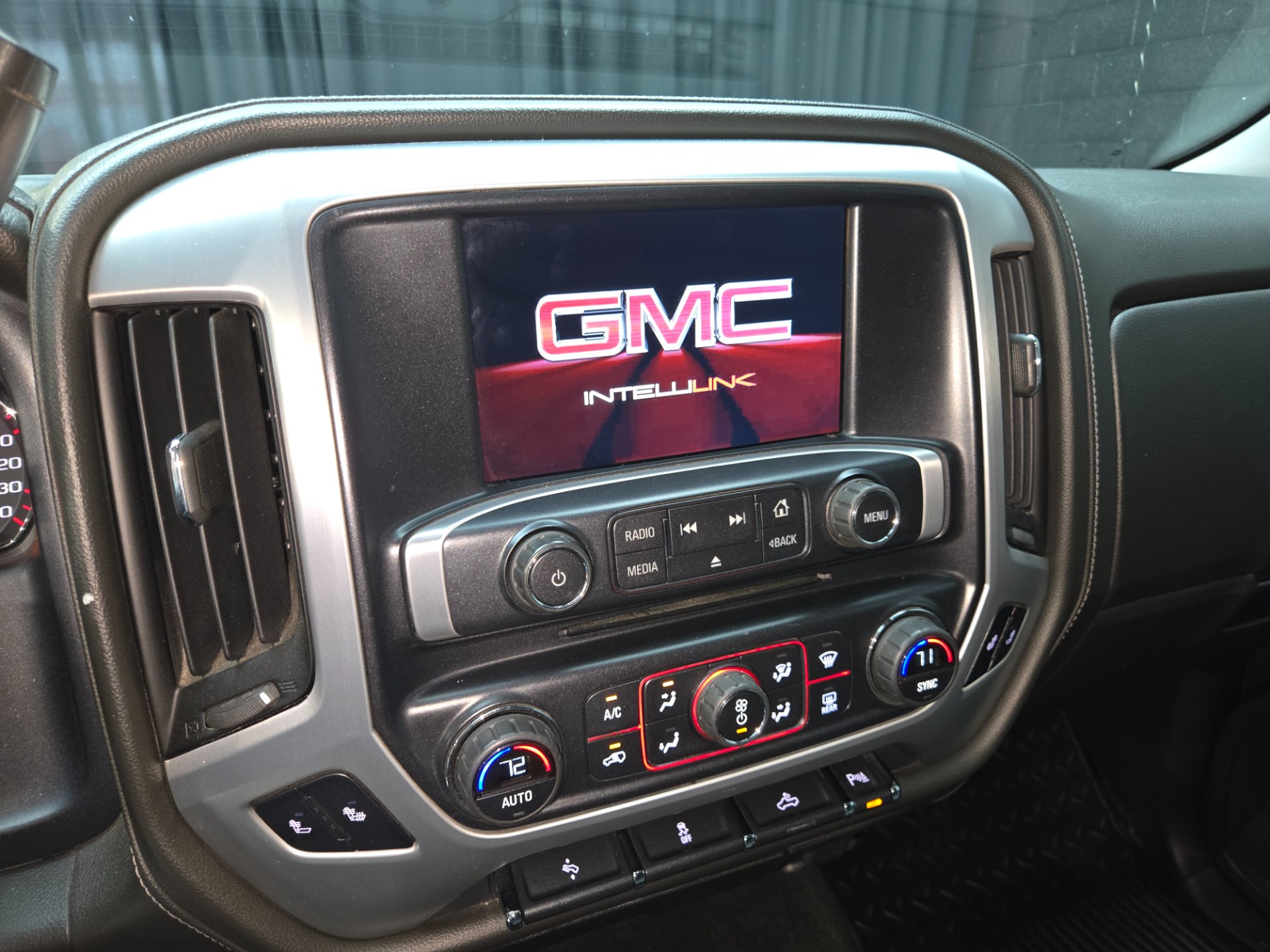2015 GMC Sierra 1500 104