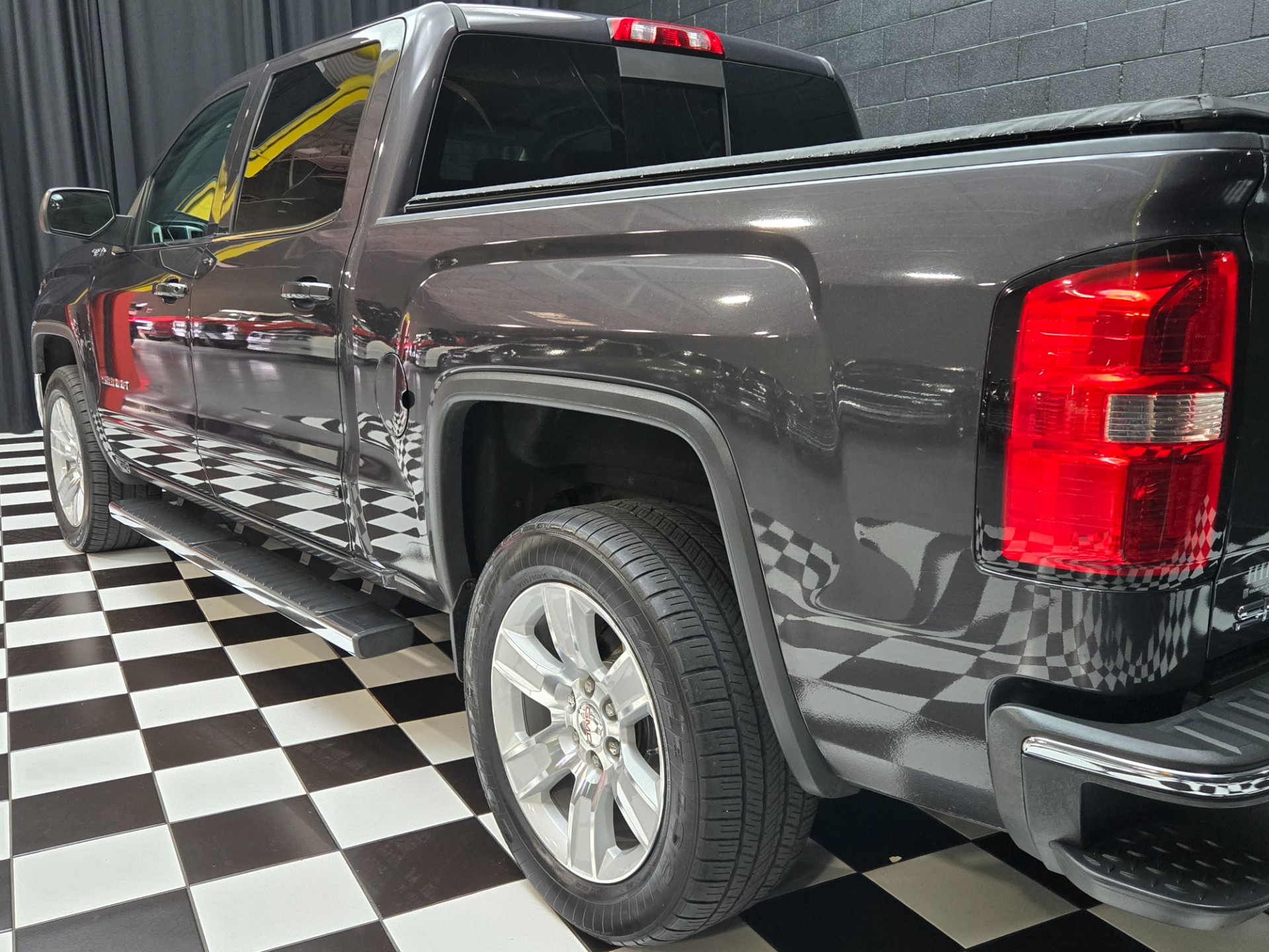 2015 GMC Sierra 1500 38
