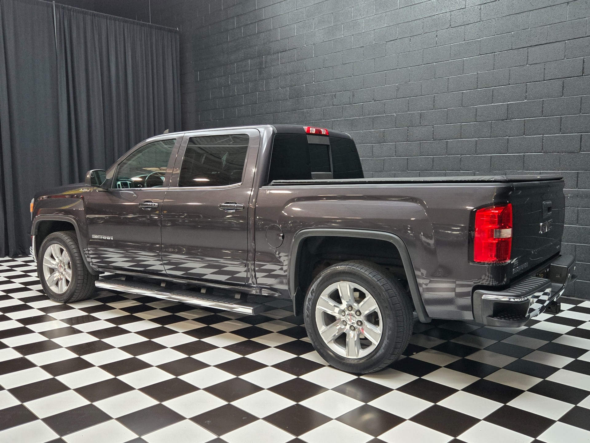 2015 GMC Sierra 1500 4