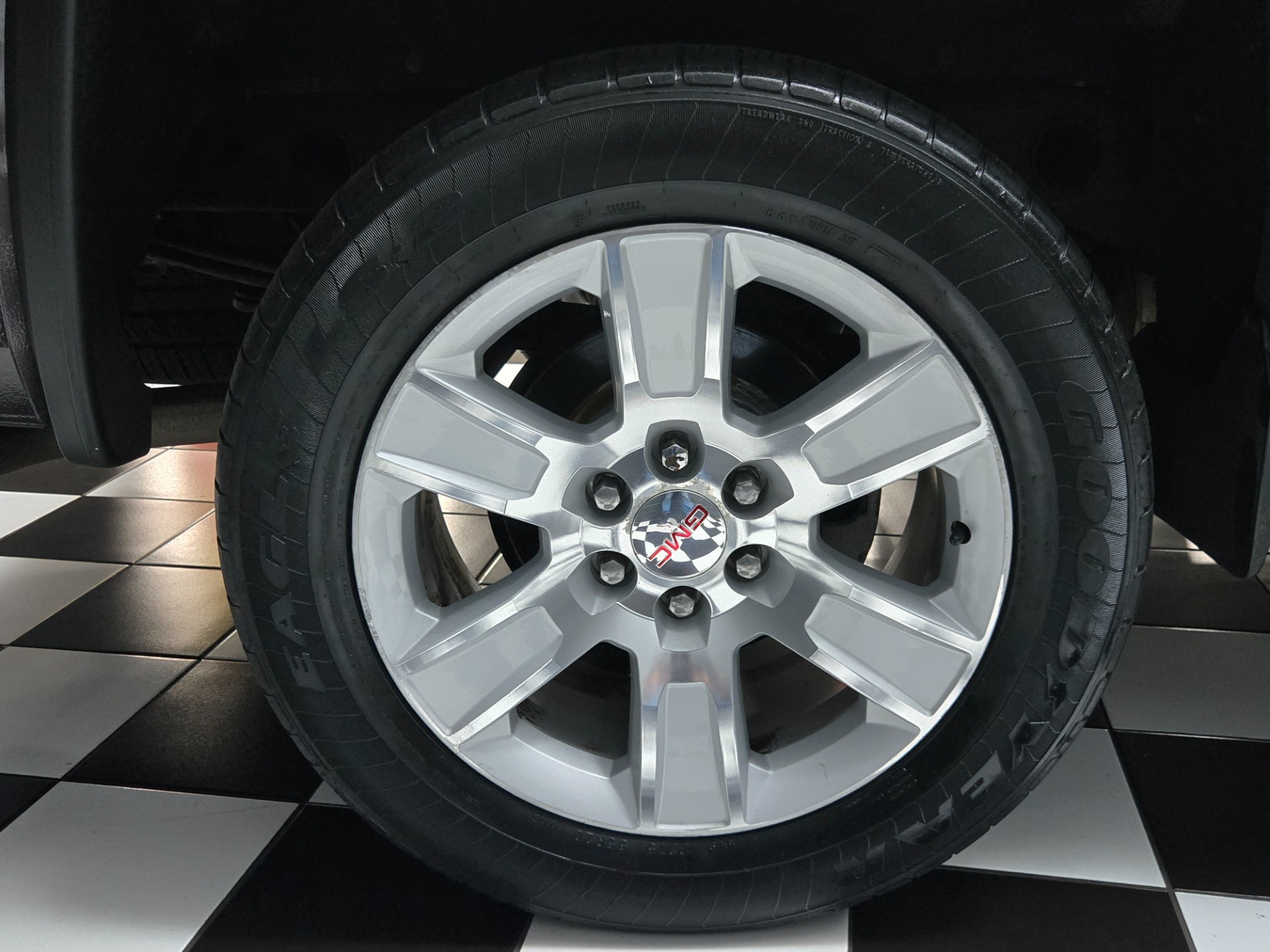 2015 GMC Sierra 1500 46