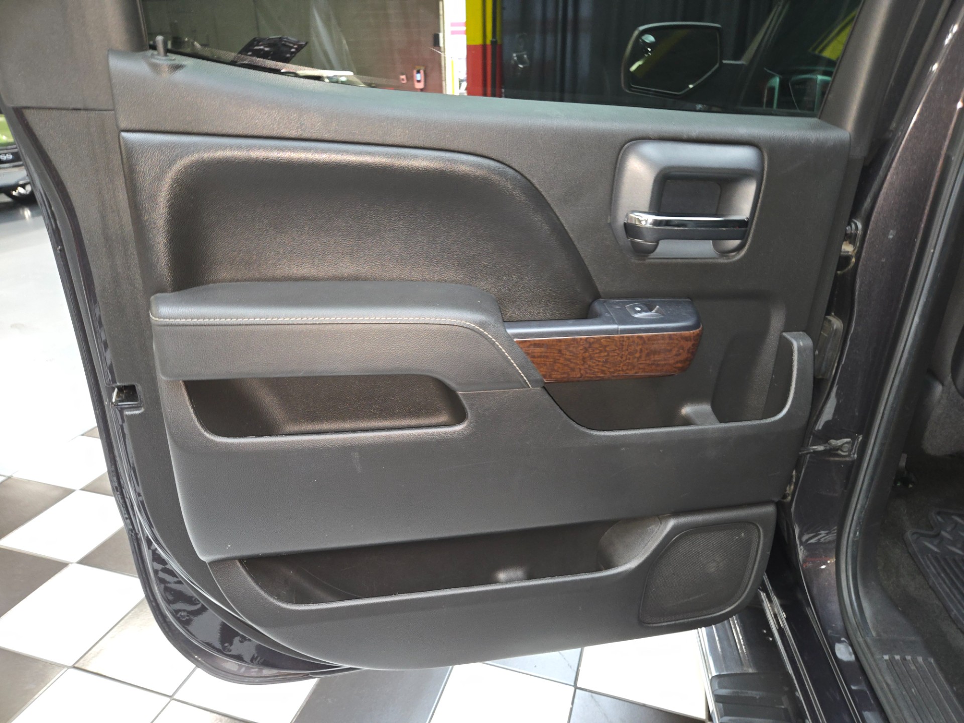 2015 GMC Sierra 1500 92