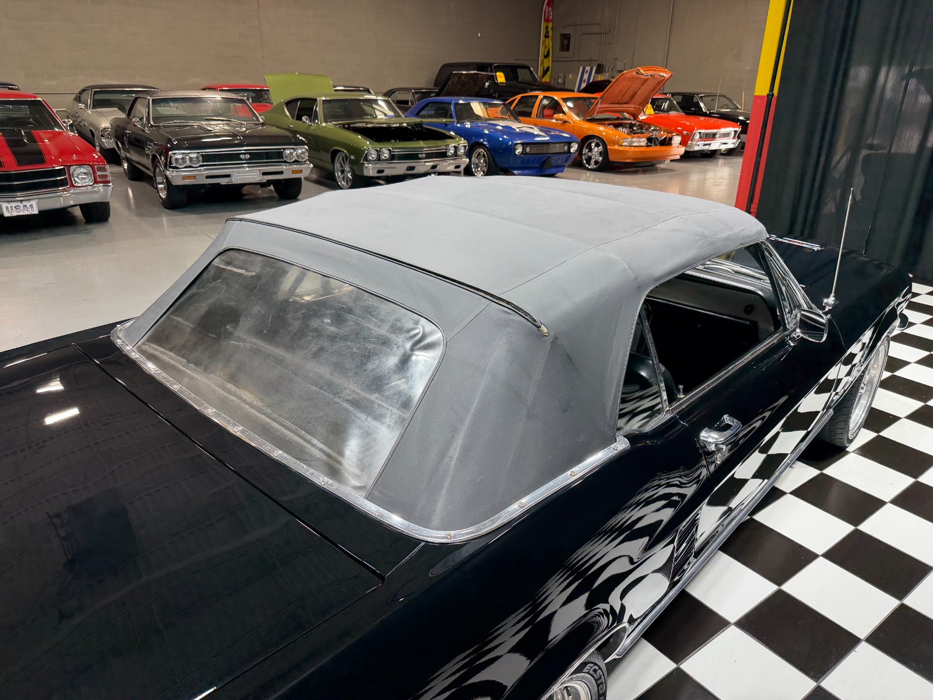 1967 Ford Mustang 10
