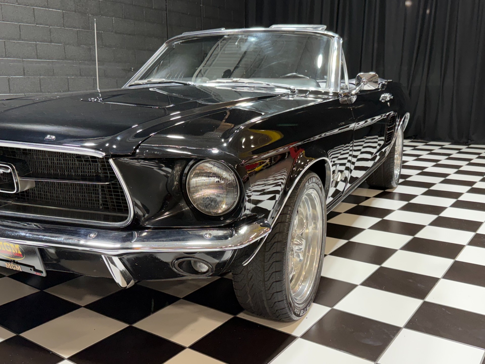 1967 Ford Mustang 16