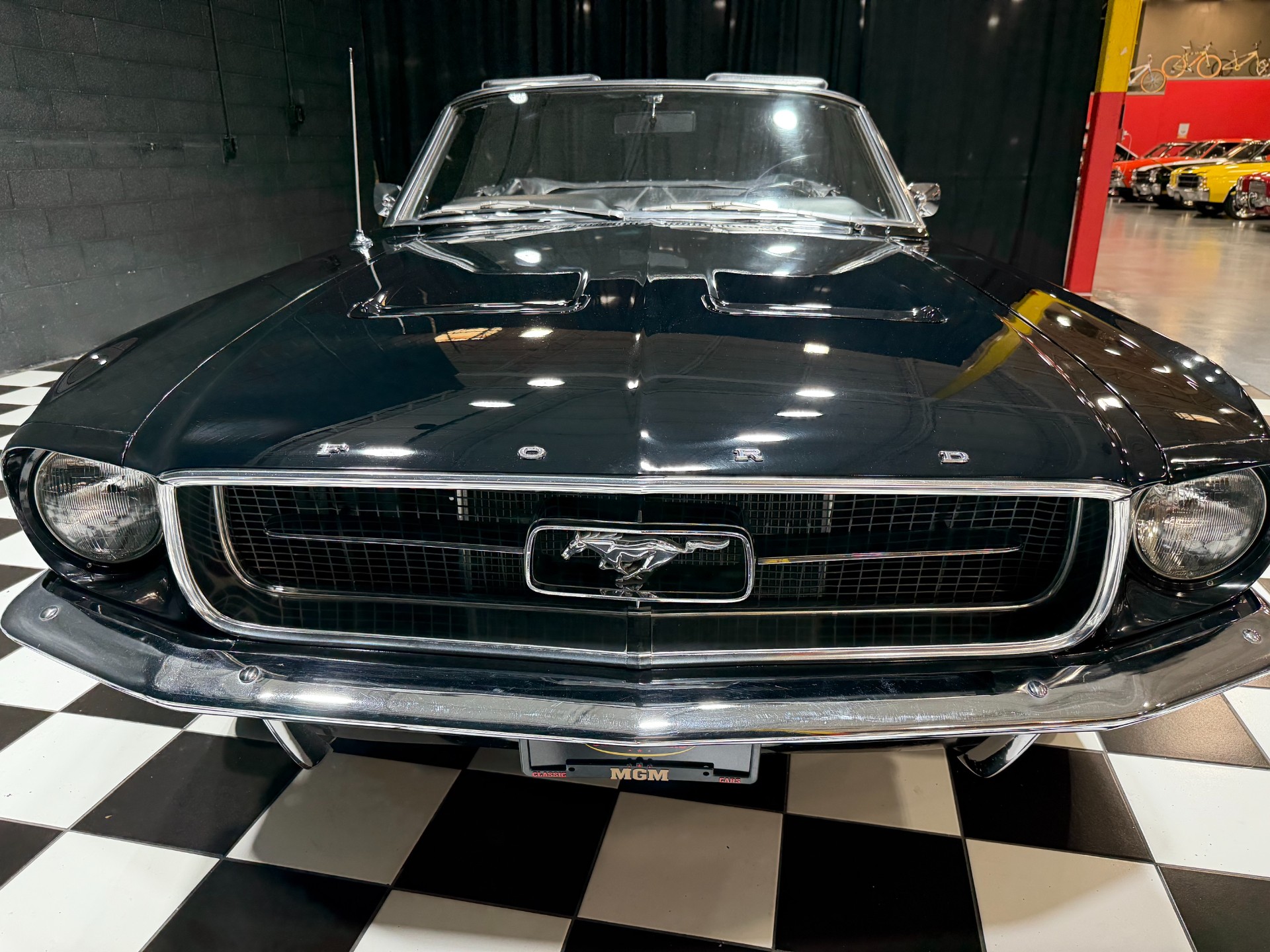 1967 Ford Mustang 18