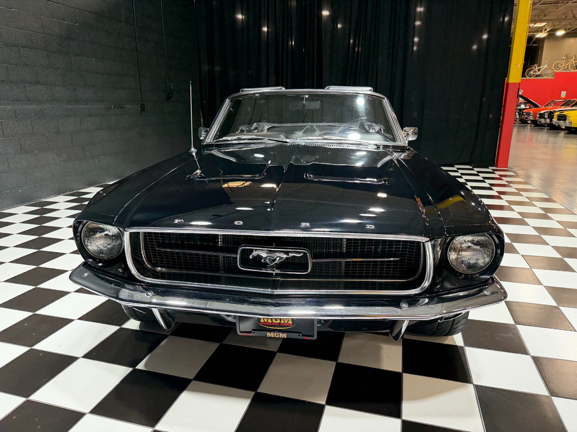 1967 Ford Mustang 19