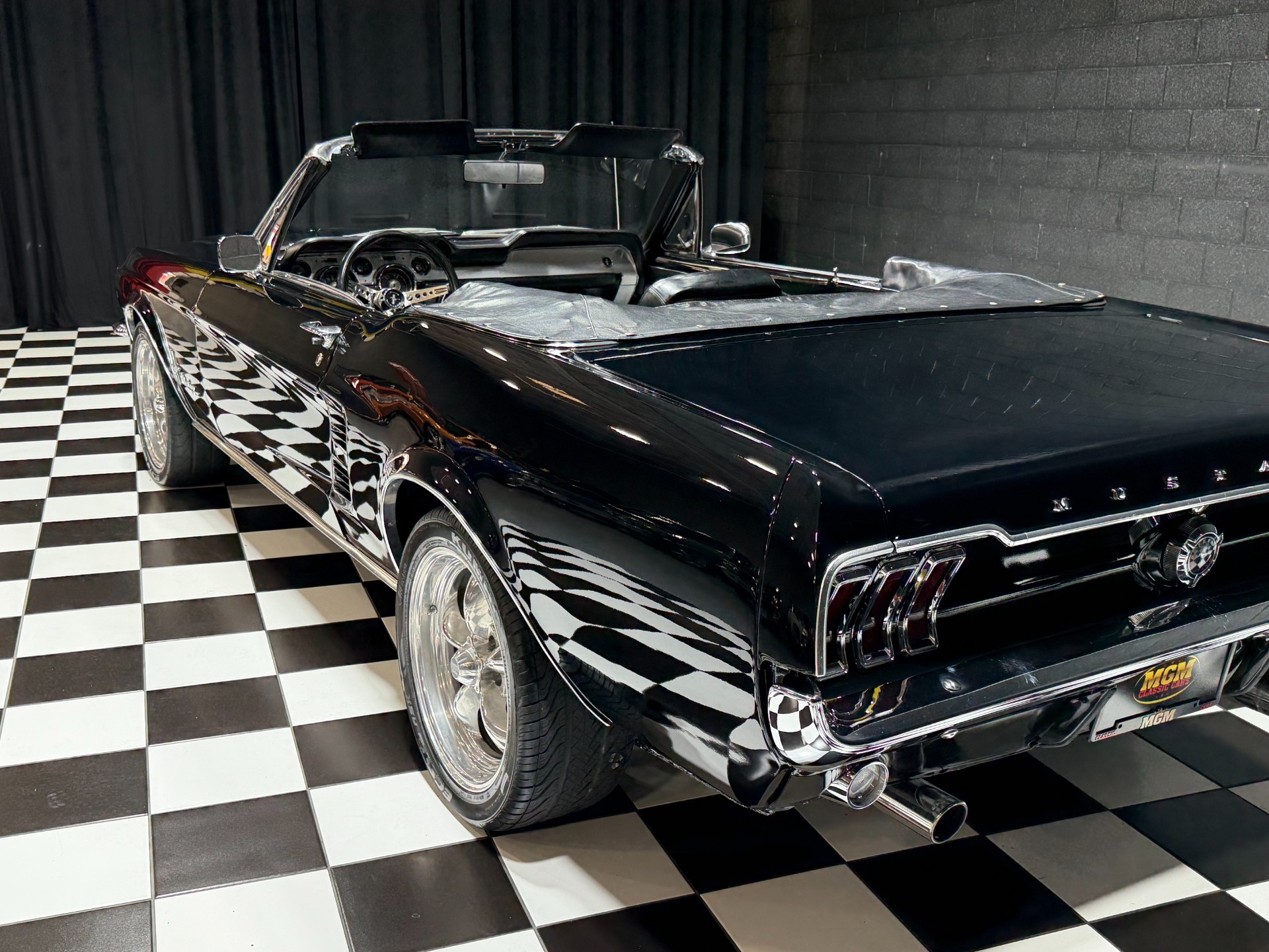 1967 Ford Mustang 35