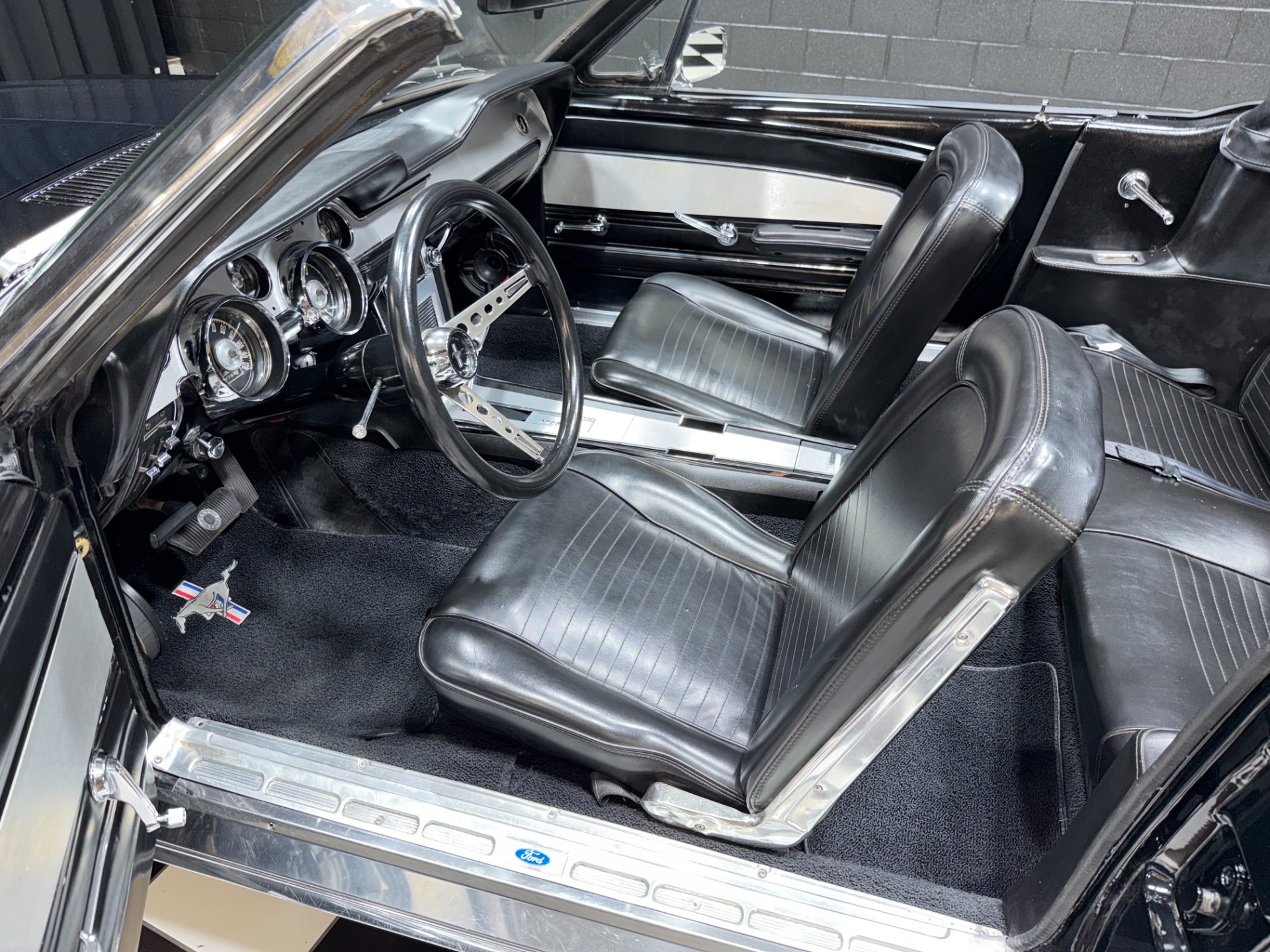 1967 Ford Mustang 3