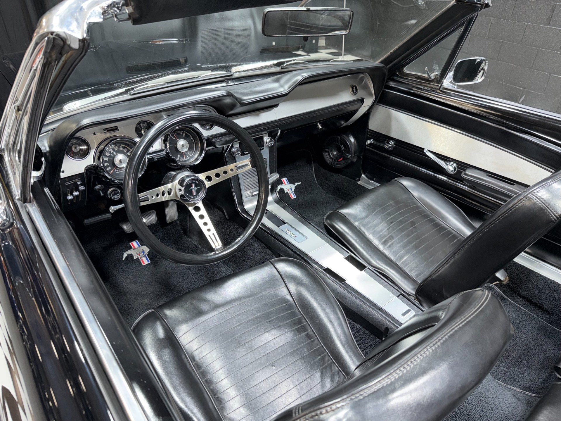 1967 Ford Mustang 55