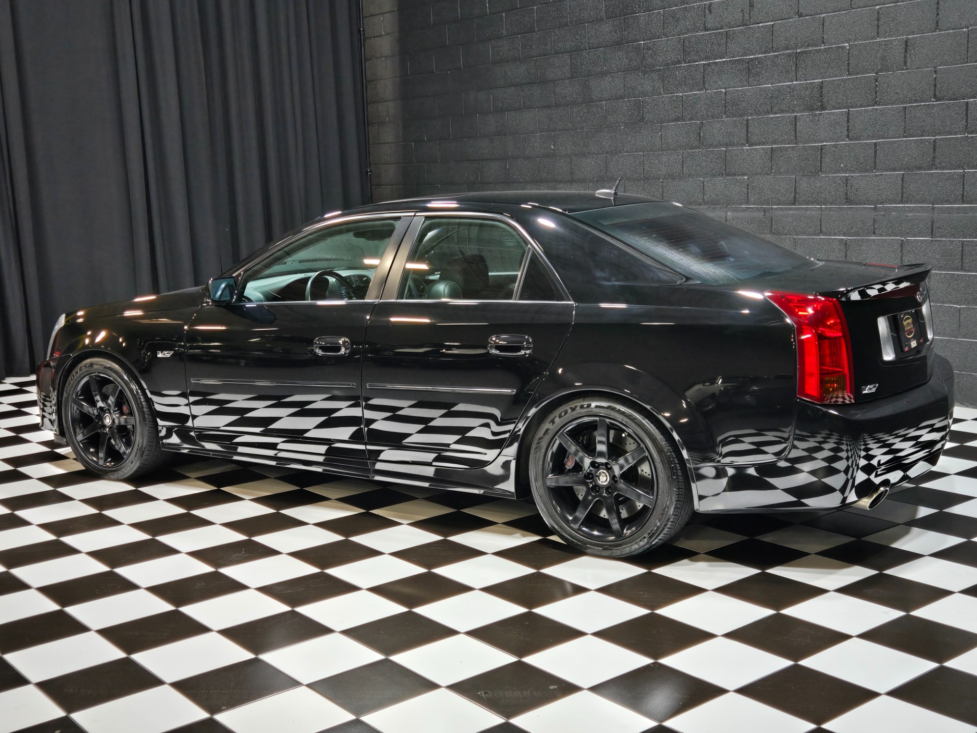 2005 Cadillac CTS-V 113
