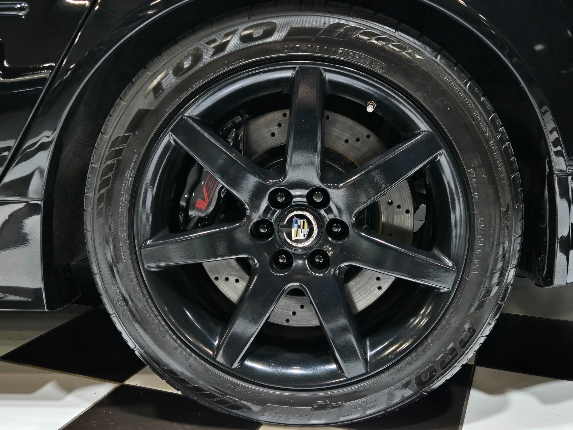 2005 Cadillac CTS-V 13