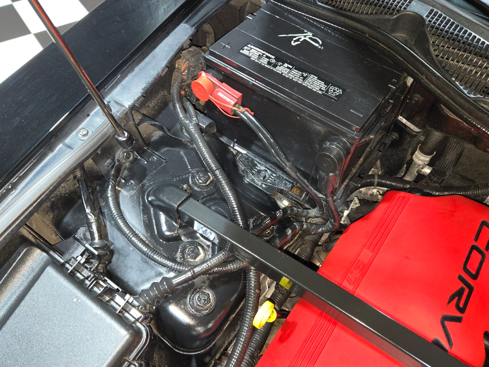 2005 Cadillac CTS-V 51