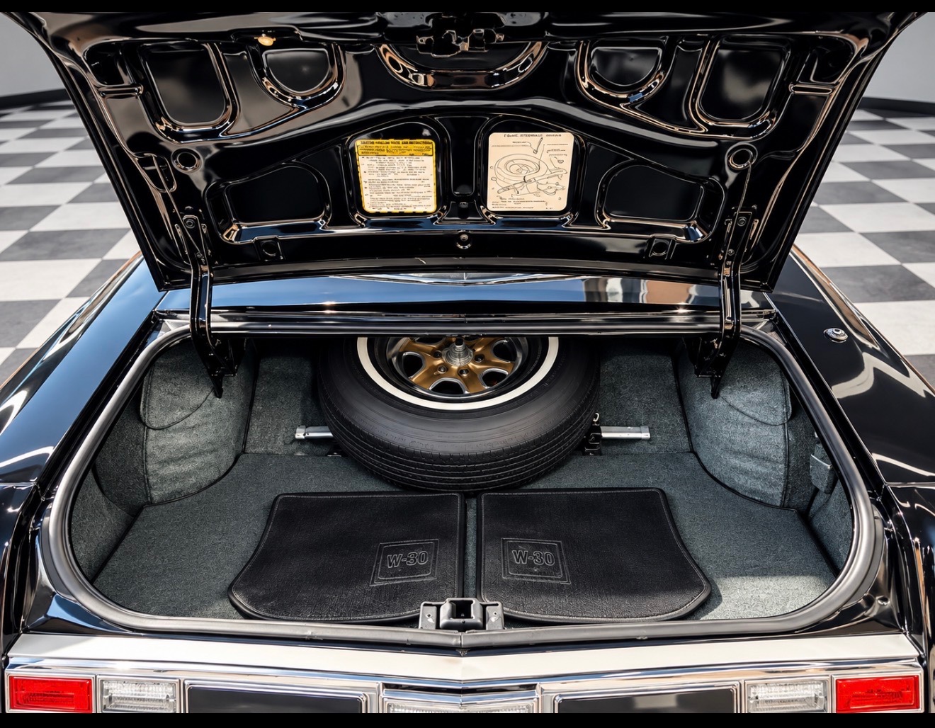 1975 Oldsmobile HURST 9
