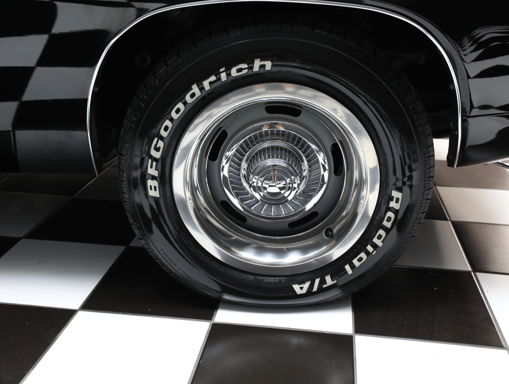 1969 Chevrolet Camaro 37