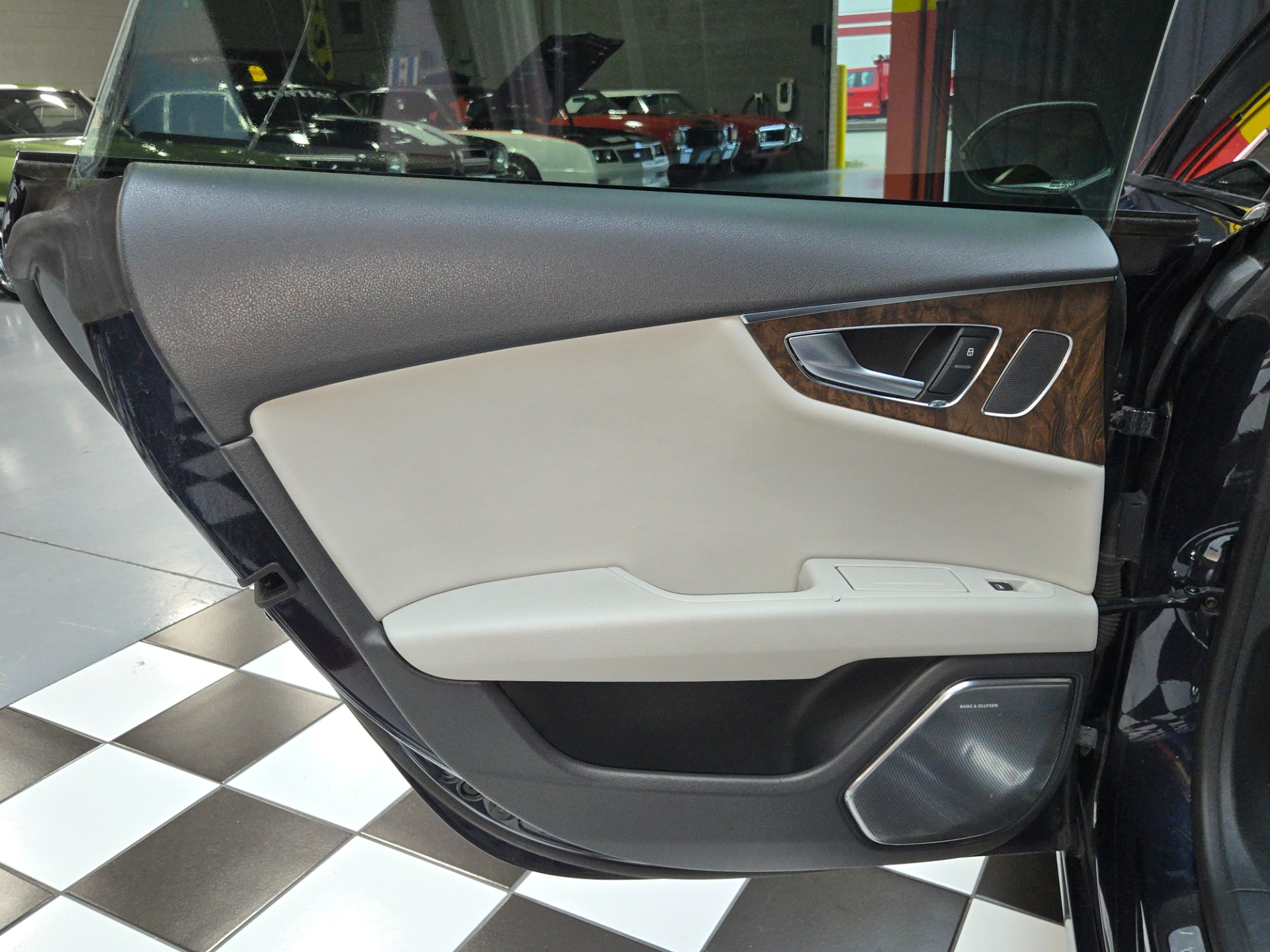 2013 Audi S7 101