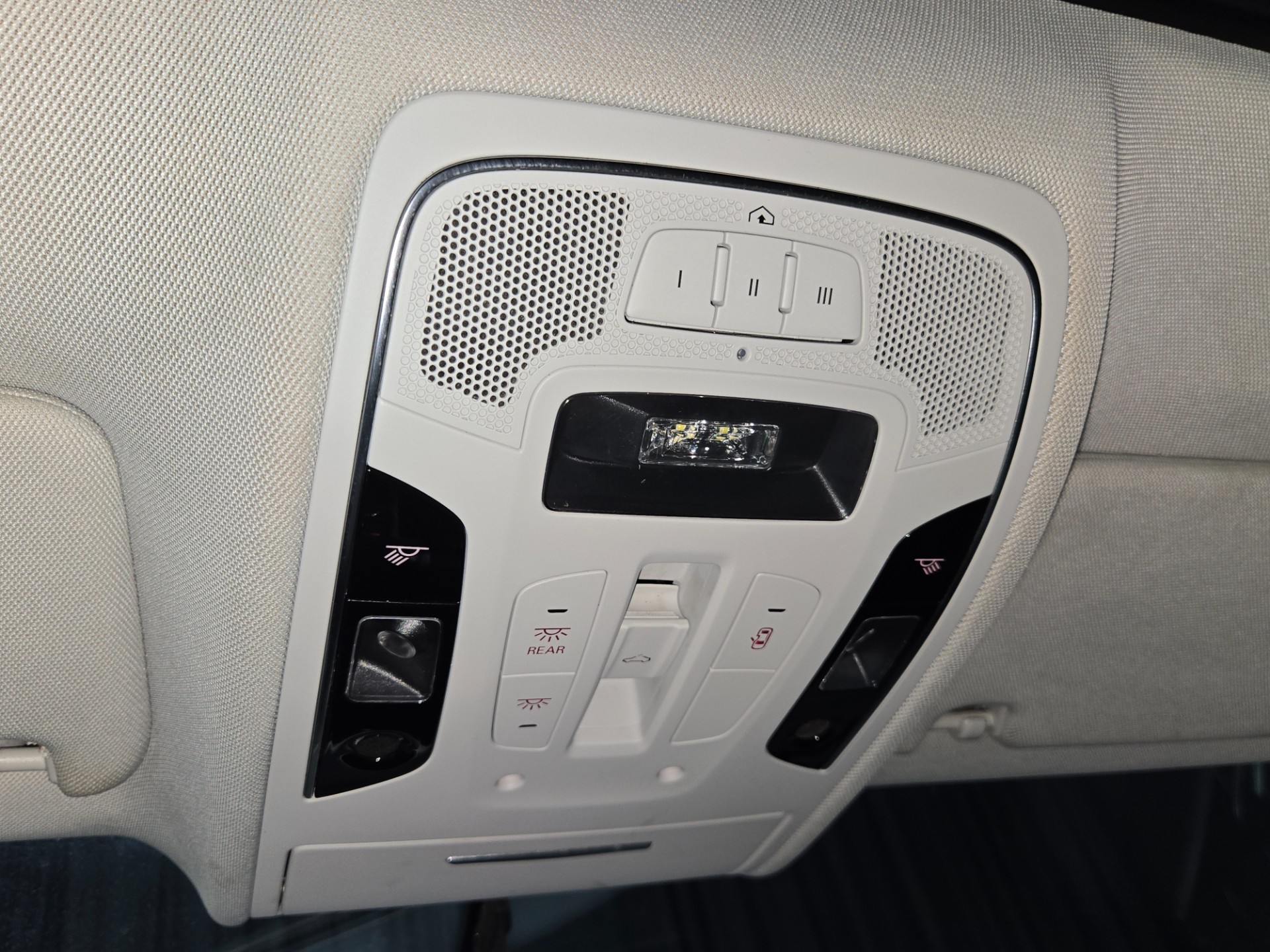 2013 Audi S7 108