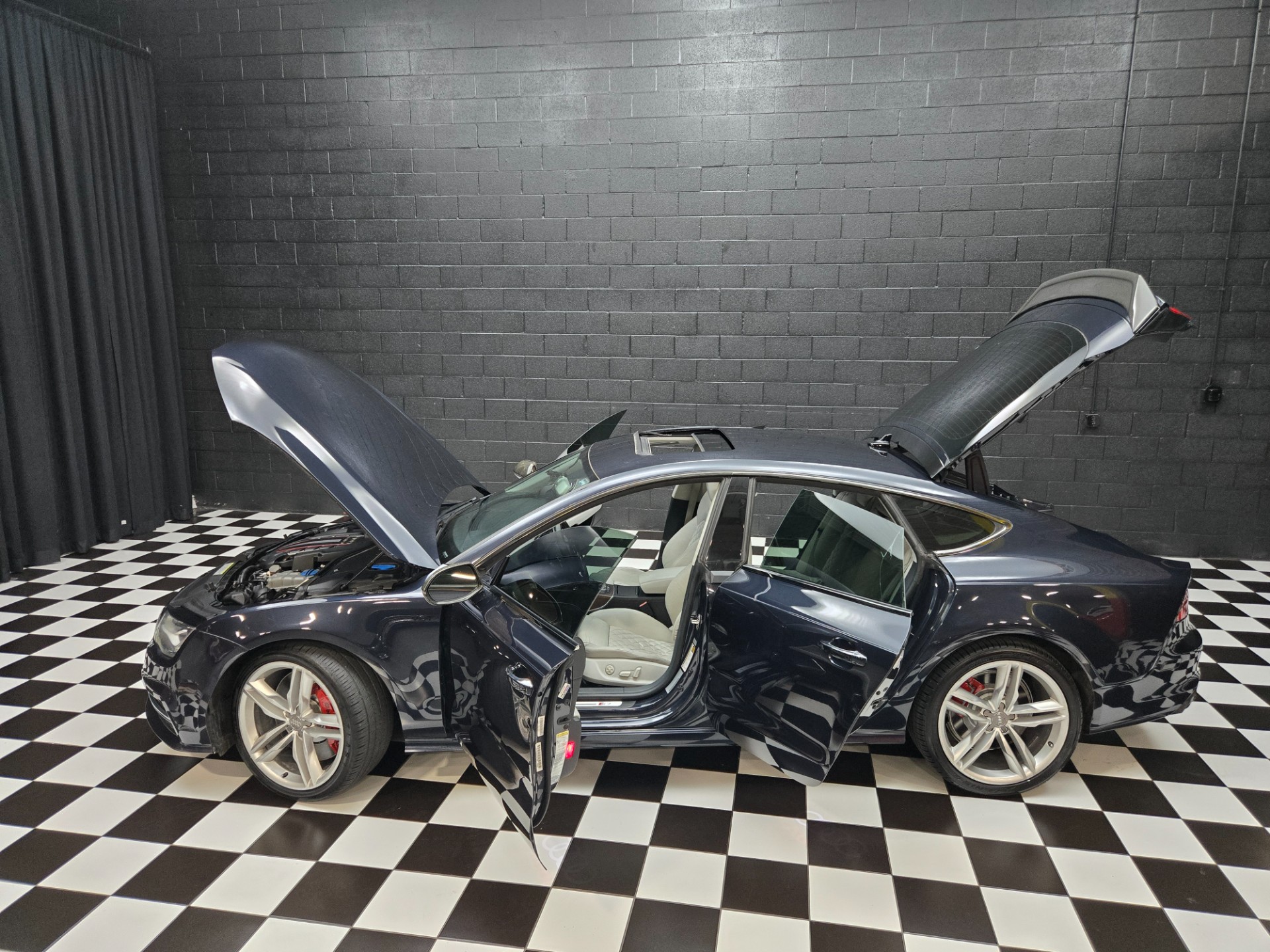 2013 Audi S7 132