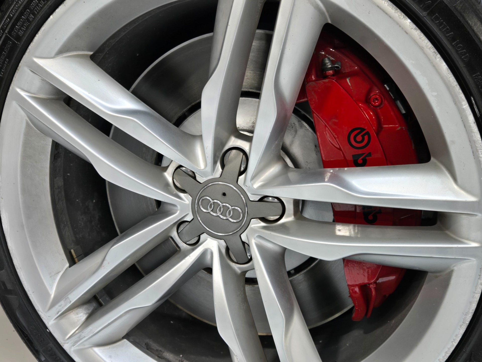 2013 Audi S7 23