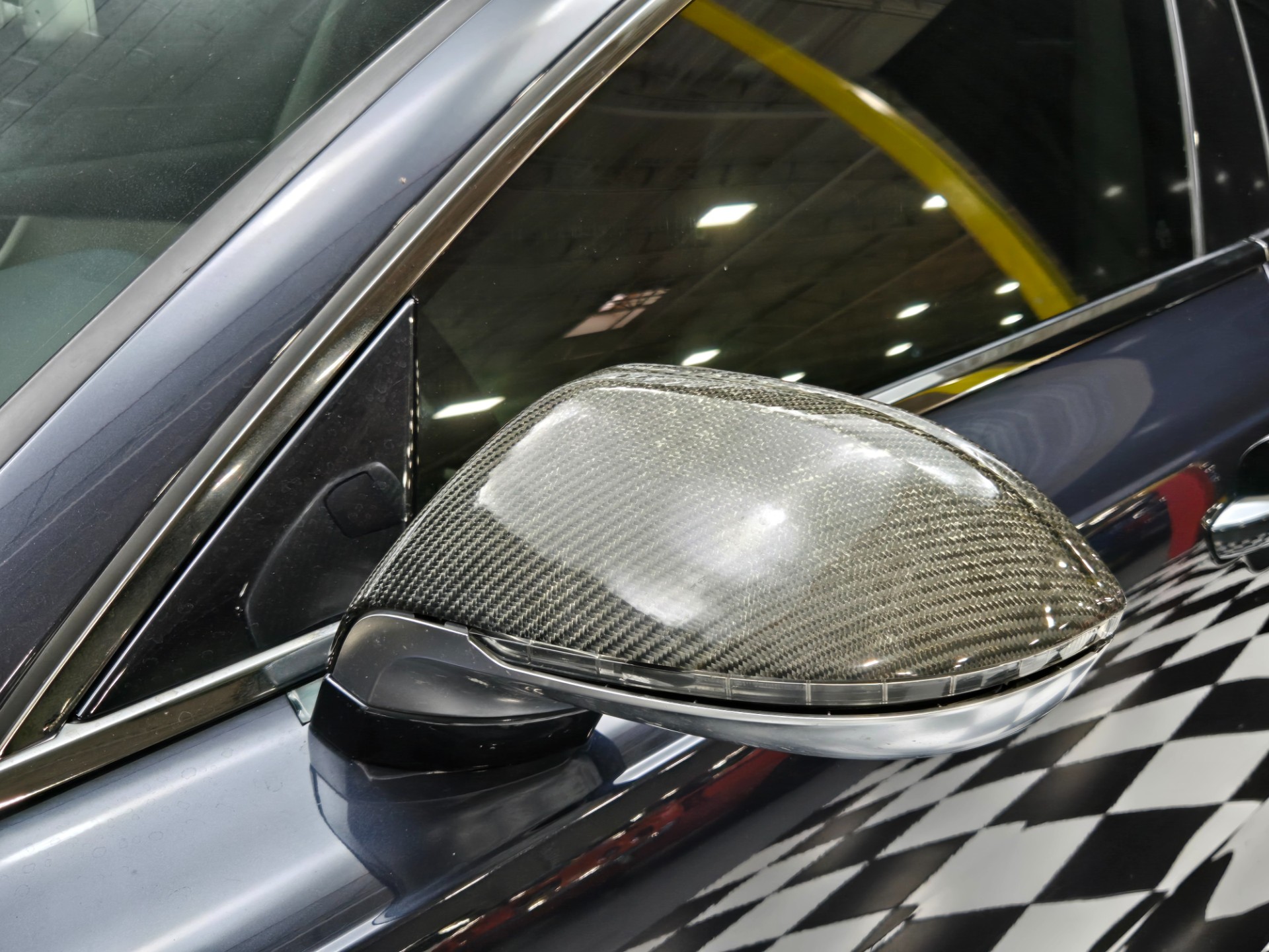 2013 Audi S7 29