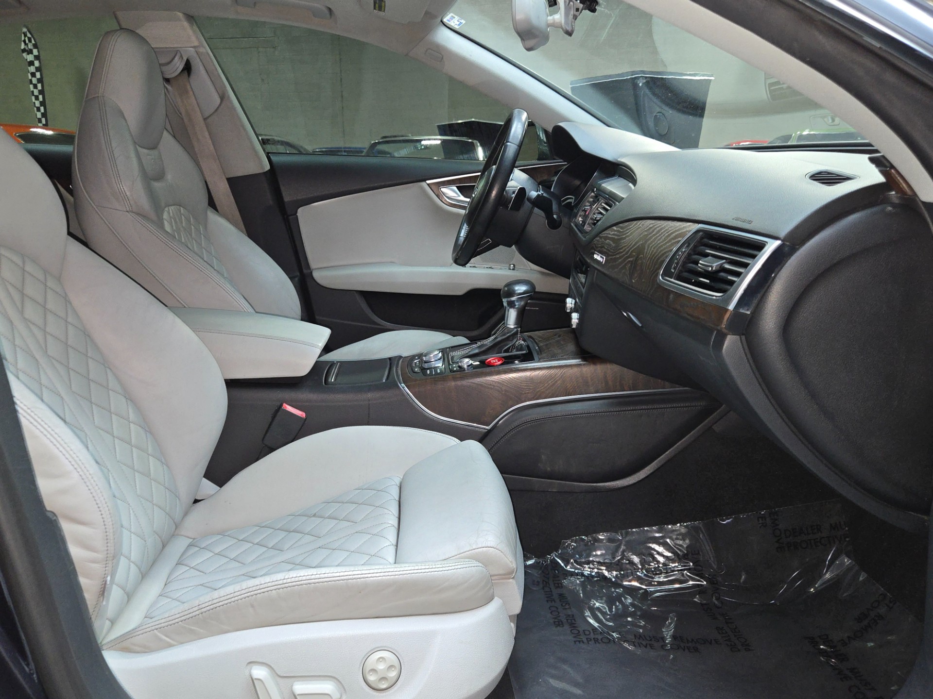 2013 Audi S7 82