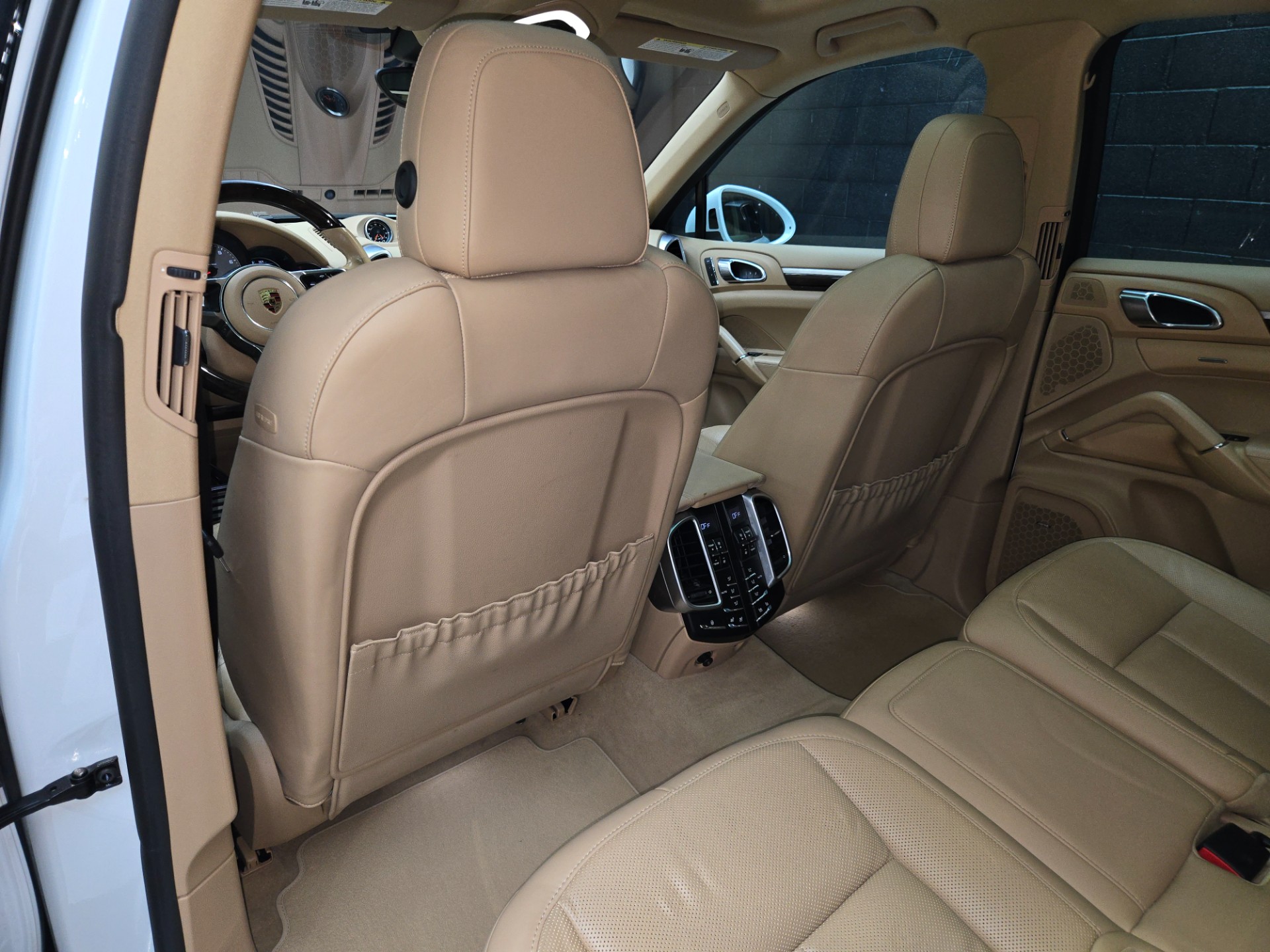 2017 Porsche Cayenne 111