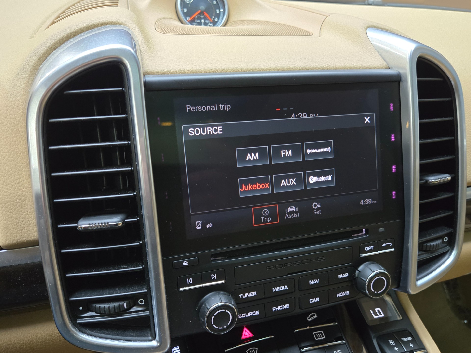 2017 Porsche Cayenne 141