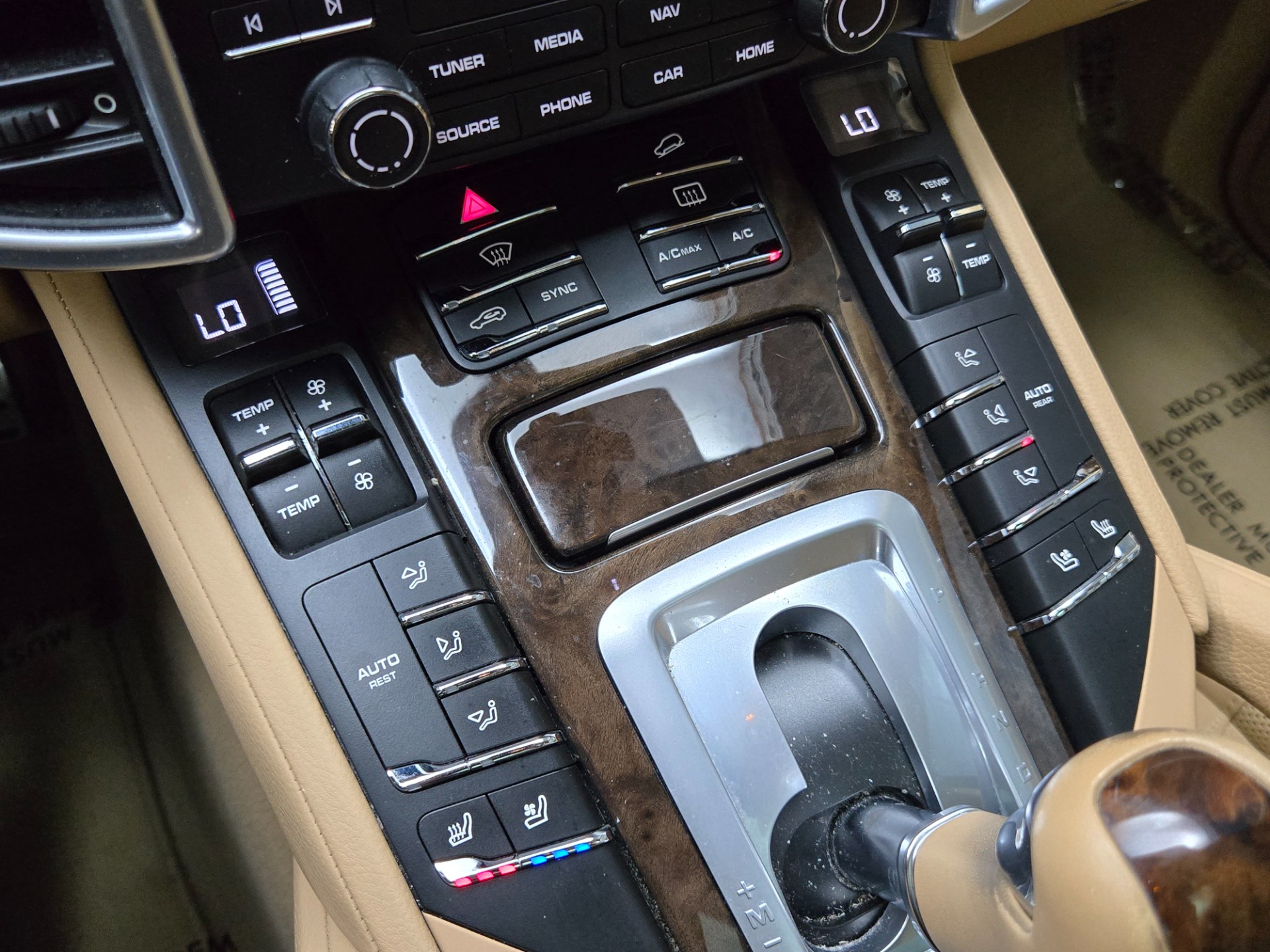 2017 Porsche Cayenne 145