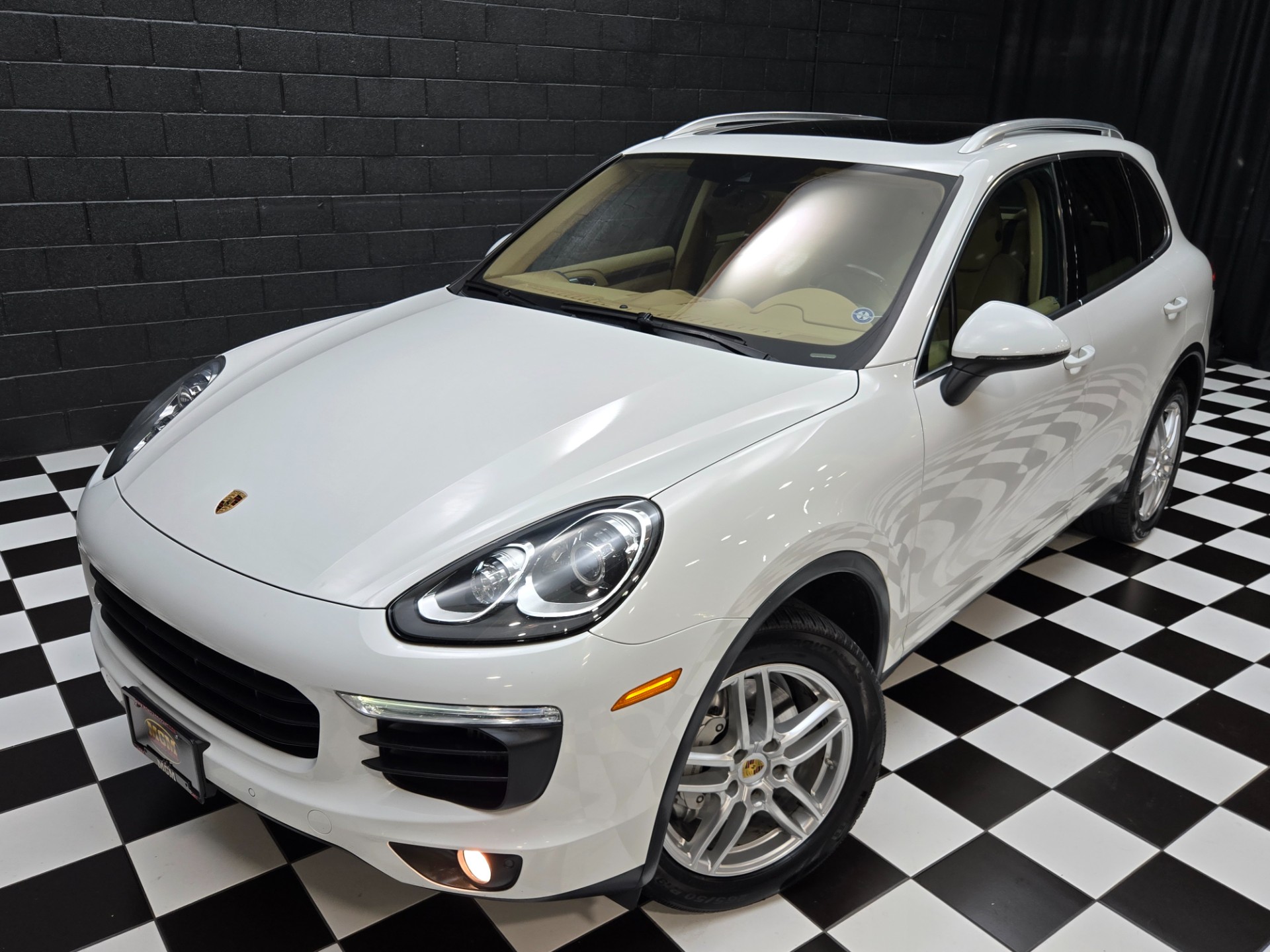 2017 Porsche Cayenne 15